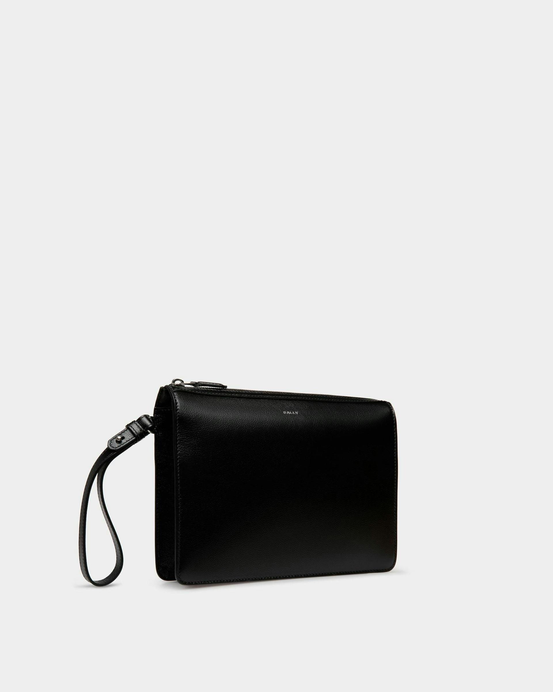 Men's Banque Clutch In Black Leather | Bally | Still Life 3/4 Front