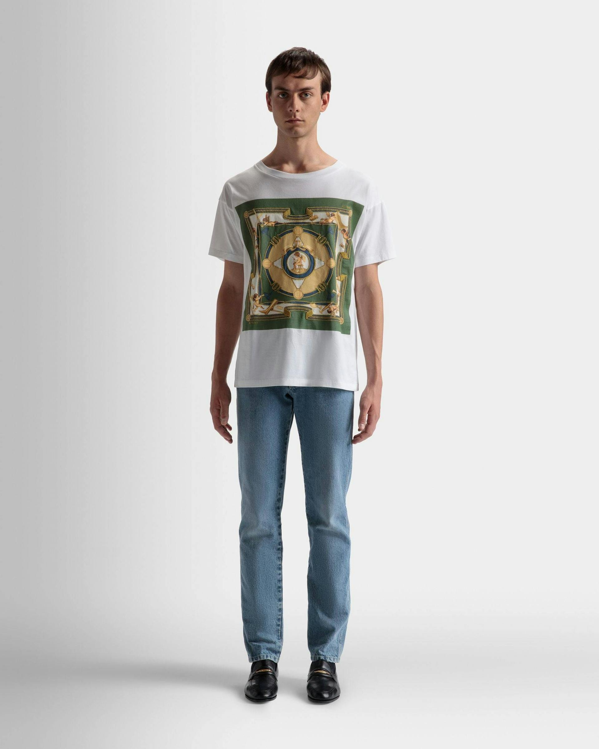 Men's Printed T-Shirt In White Cotton | Bally | On Model Front