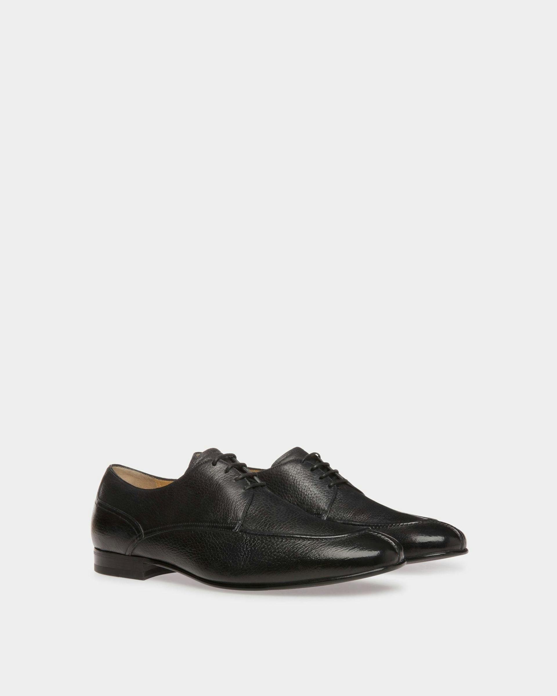Men's Suisse Derby Shoes In Black Leather | Bally | Still Life 3/4 Front