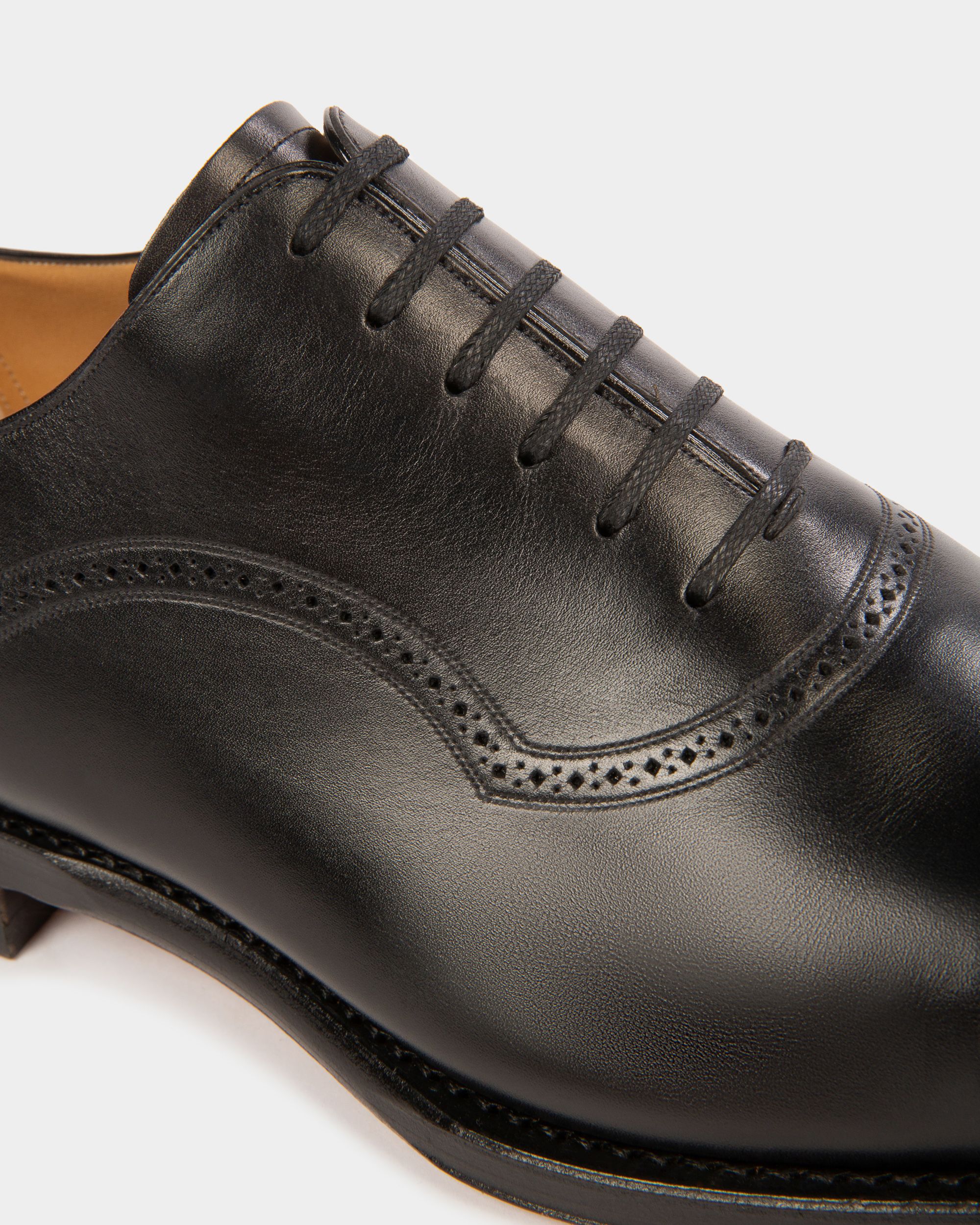 Scanio Richelieen En Cuir Noir - Homme - Bally - 04