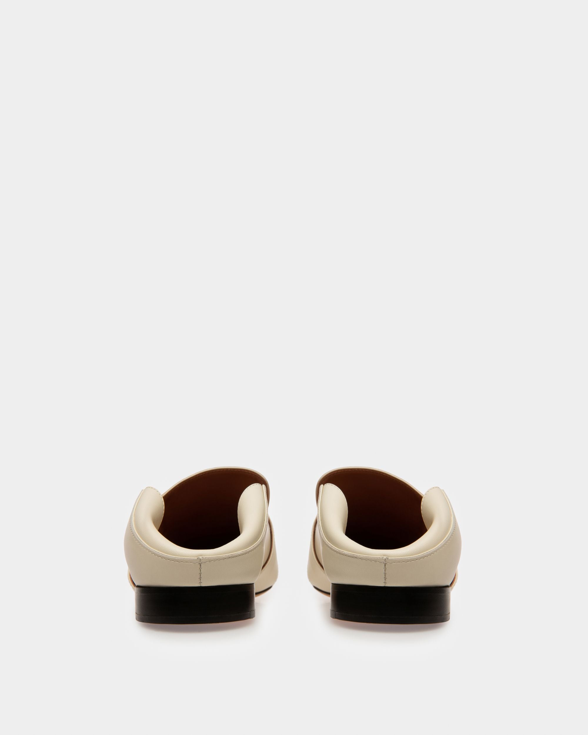 Slipper Janelle Pour Femme En Cuir De Veau Ivoire - Femme - Bally - 06