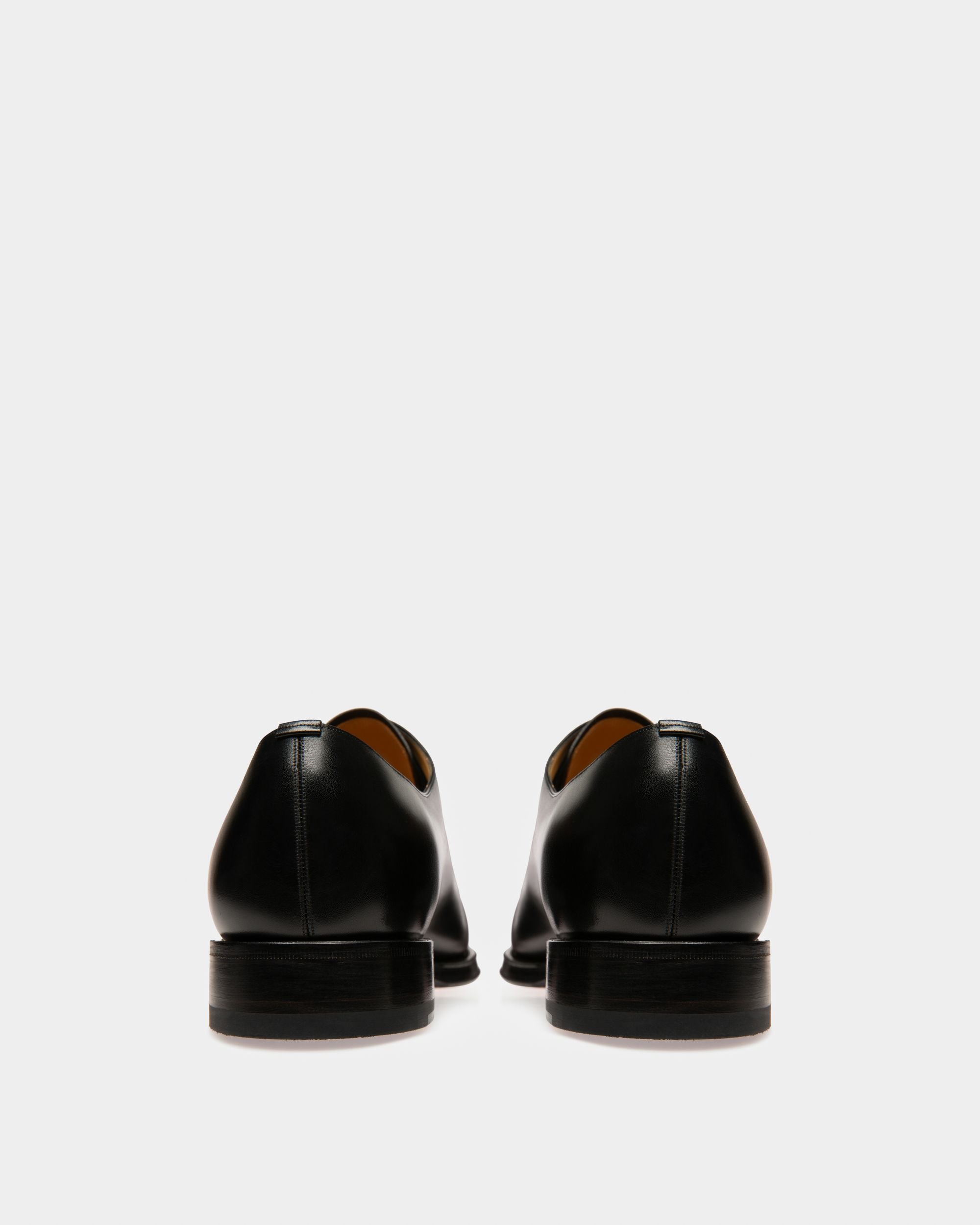 Chaussure Richelieu Scolder Pour Homme En Cuir De Veau Uni Noir - Homme - Bally - 04