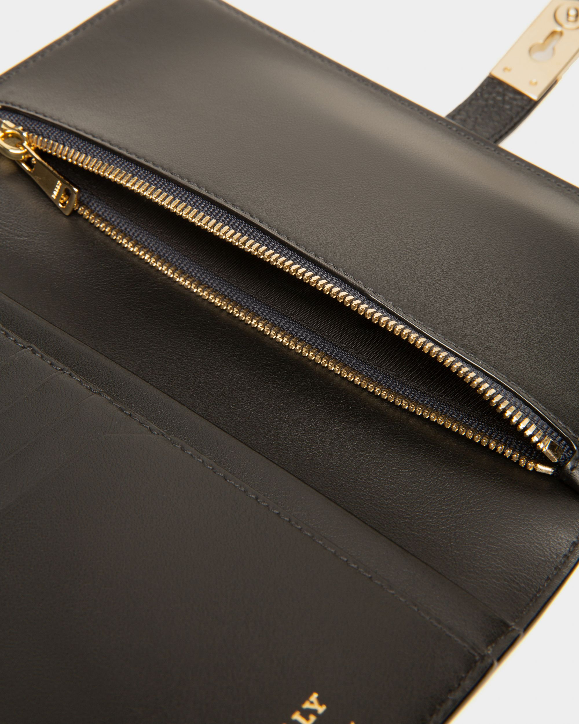 Amy Portefeuille En Cuir Noir - Femme - Bally - 04