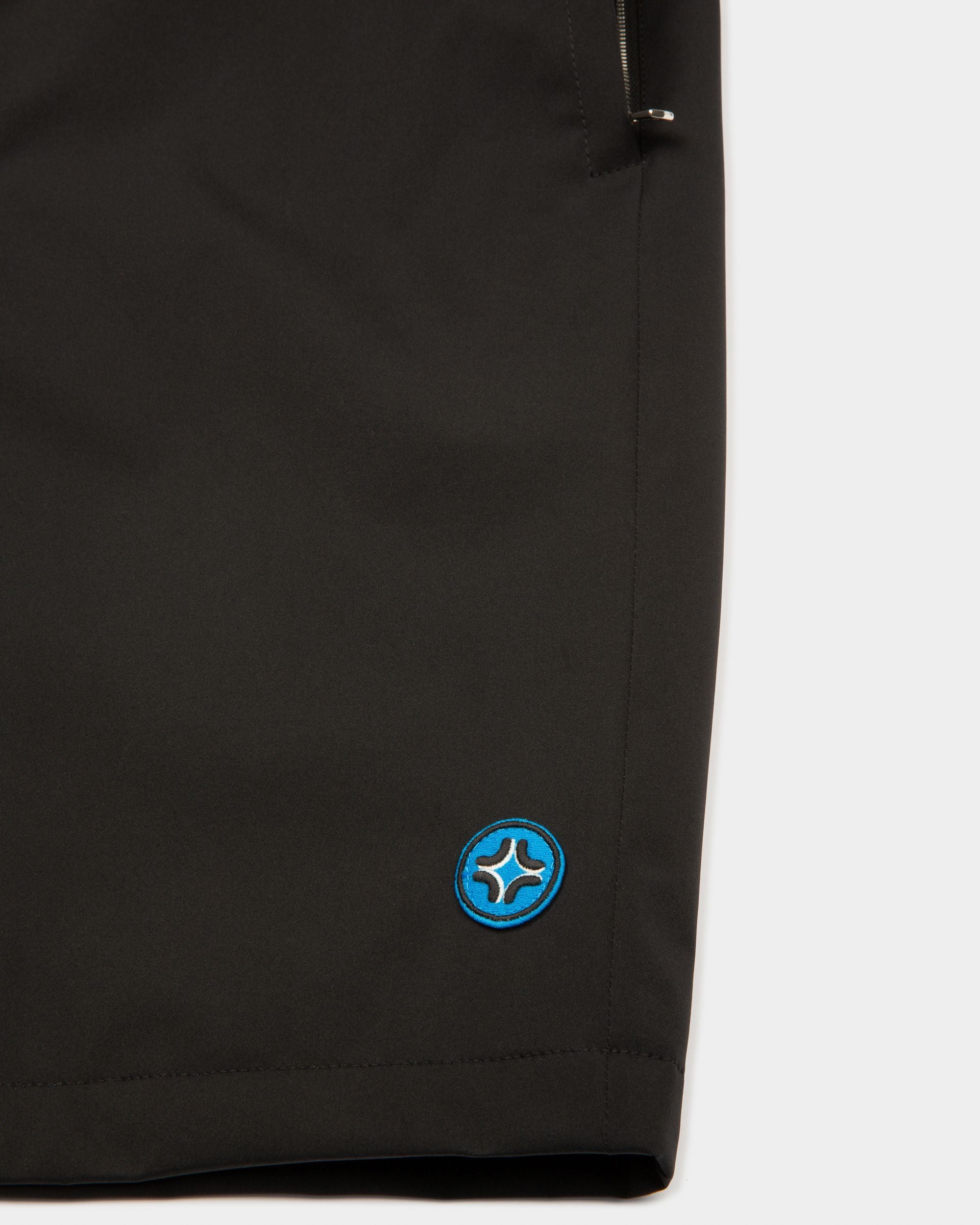 Short De Trekking En Nylon Recyclé Noir - Homme - Bally - 03