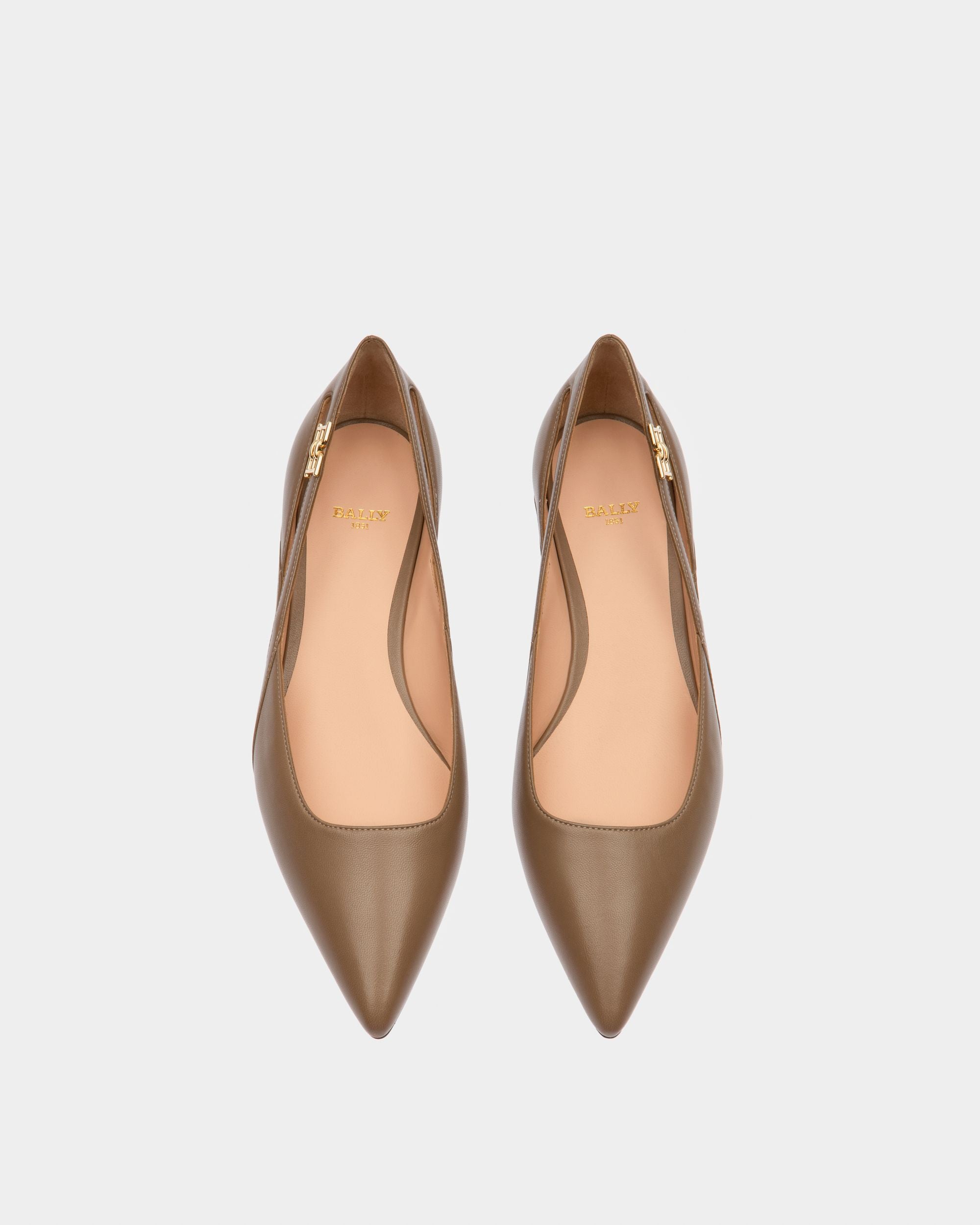 Elsa Ballerine En Cuir Taupe - Femme - Bally - 02