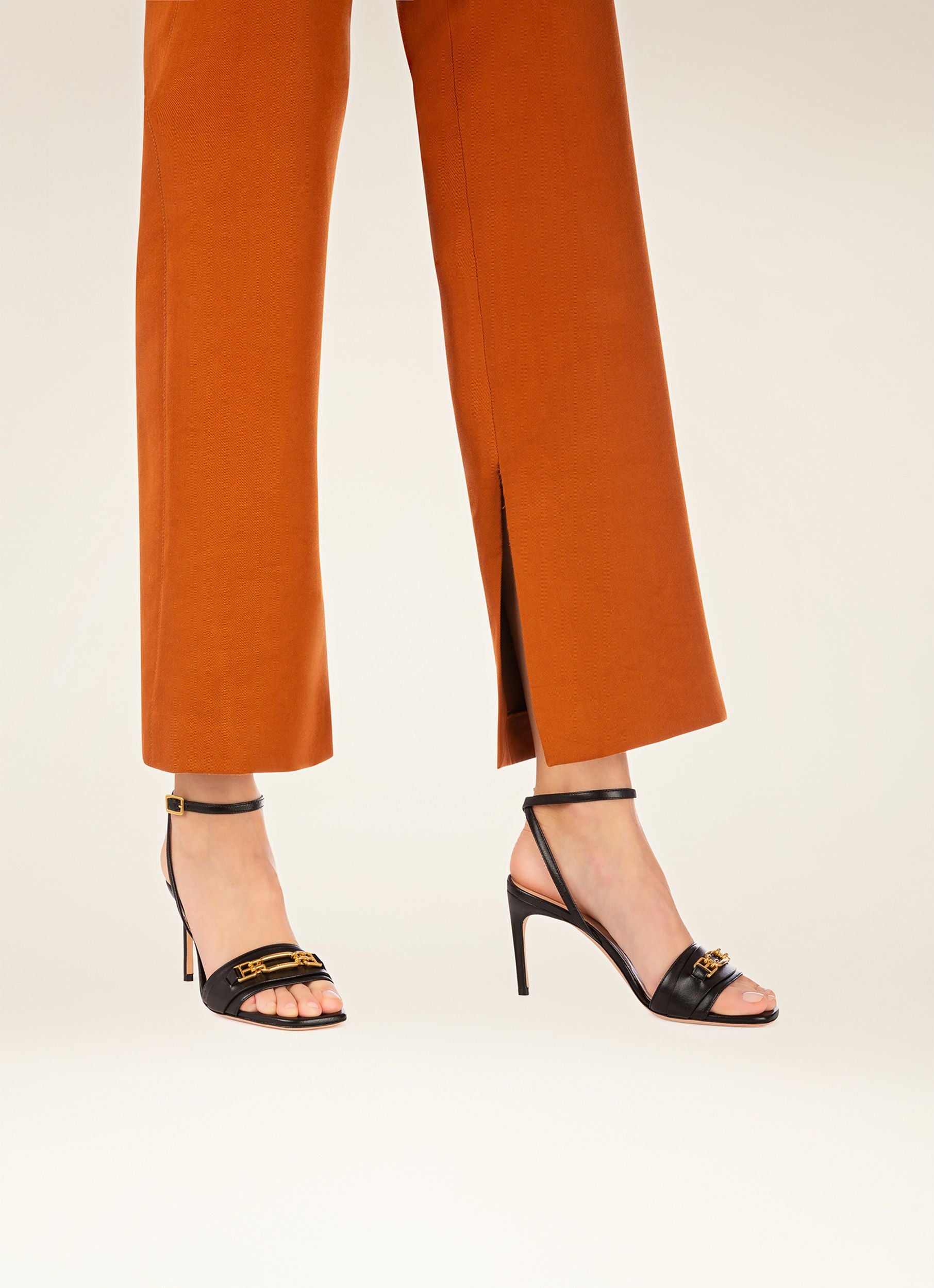 Dorey Sandales En Cuir Noir - Femme - Bally - 05