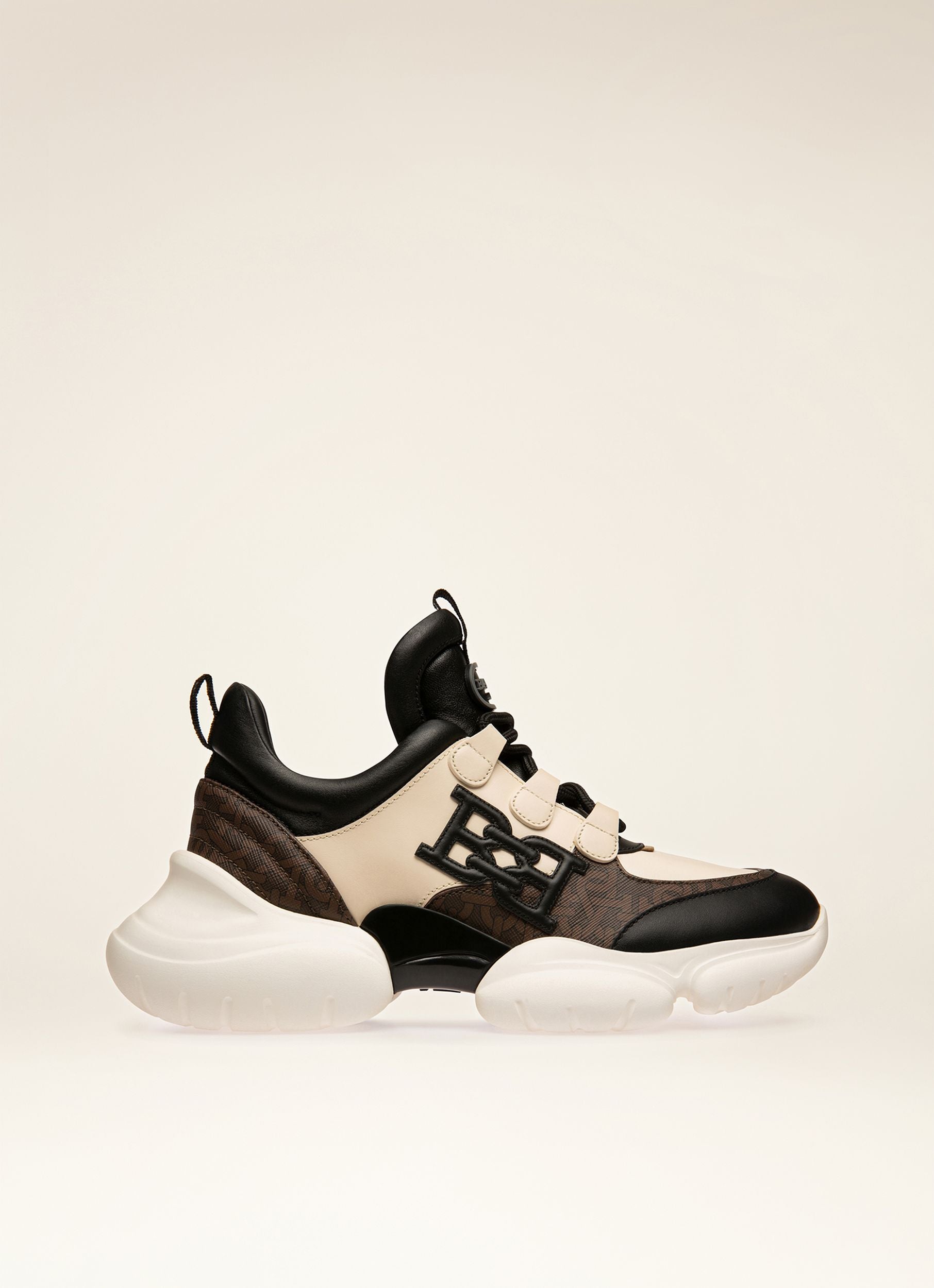 Claires Sneakers En Cuir Noir Et Ivoire - Femme - Bally - 01