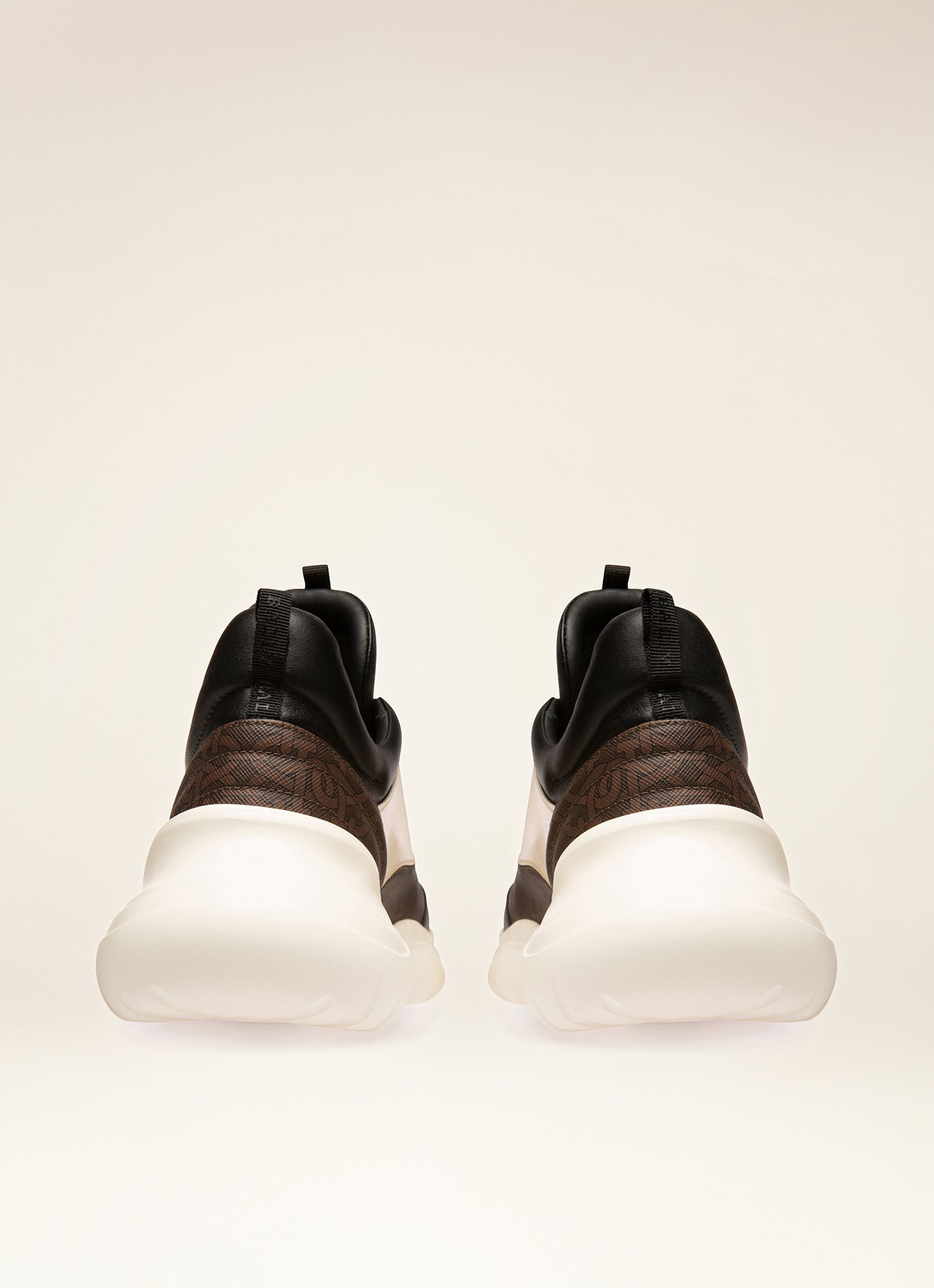 Claires Sneakers En Cuir Noir Et Ivoire - Femme - Bally - 03