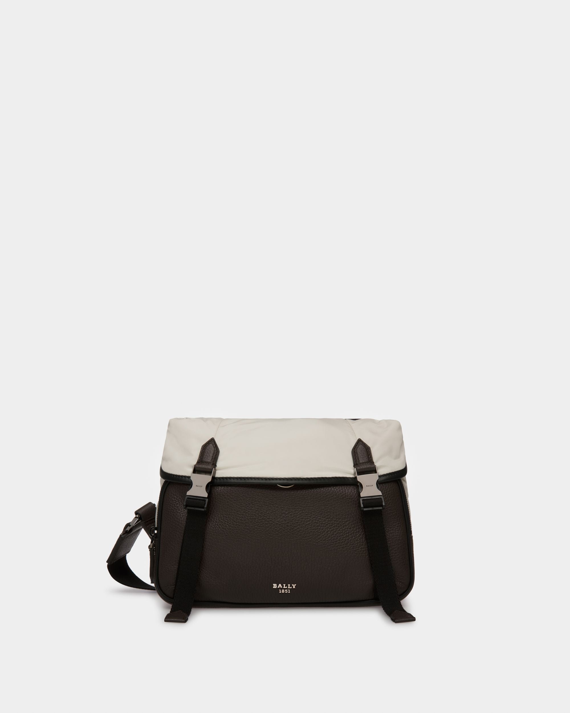 Borissey Sac Messager En Mélange De Nylon Recyclé Blanc Poensiéreux - Homme - Bally - 01