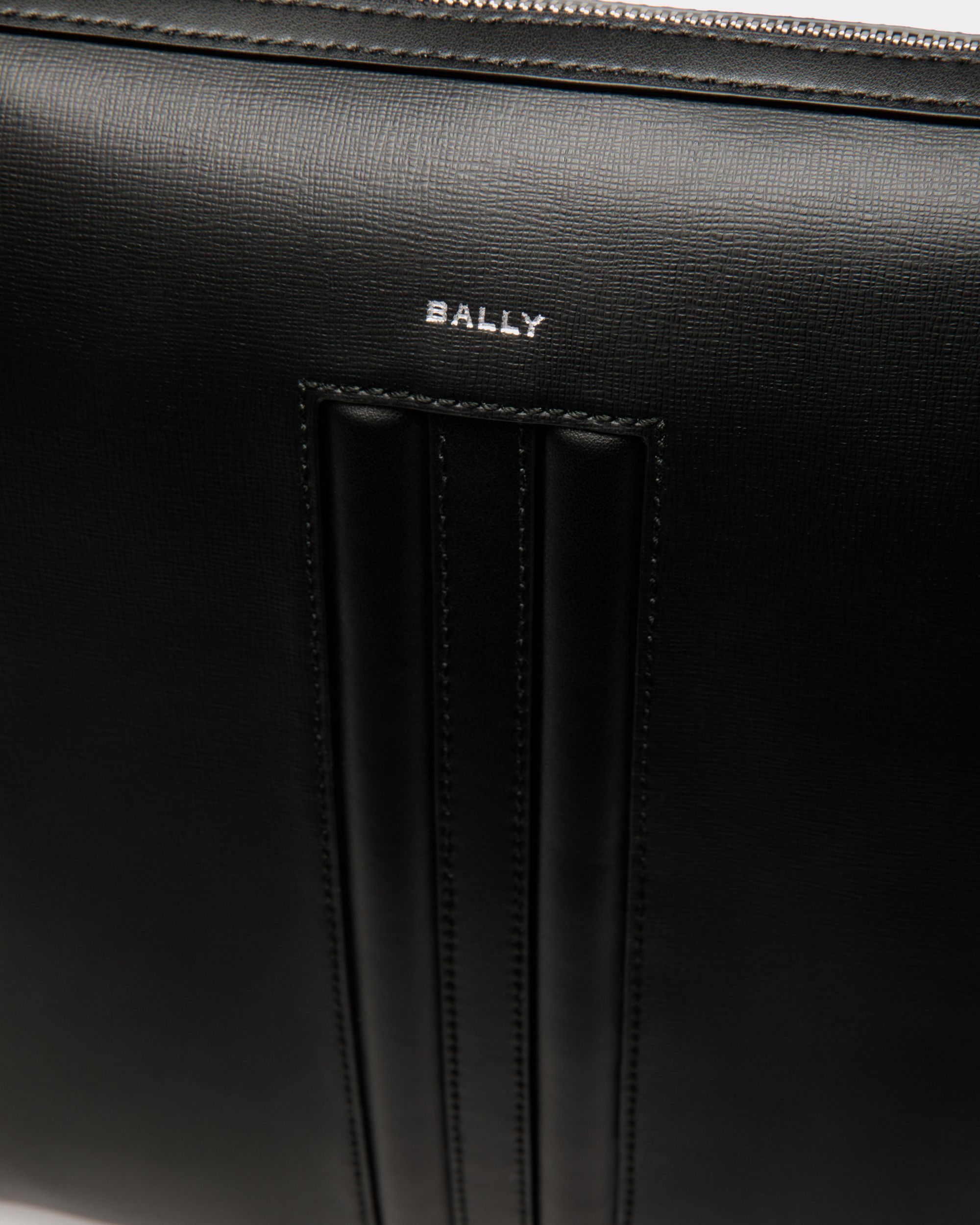 Sac À Bandoulière Mythos En Cuir Recyclé Noir - Homme - Bally - 05