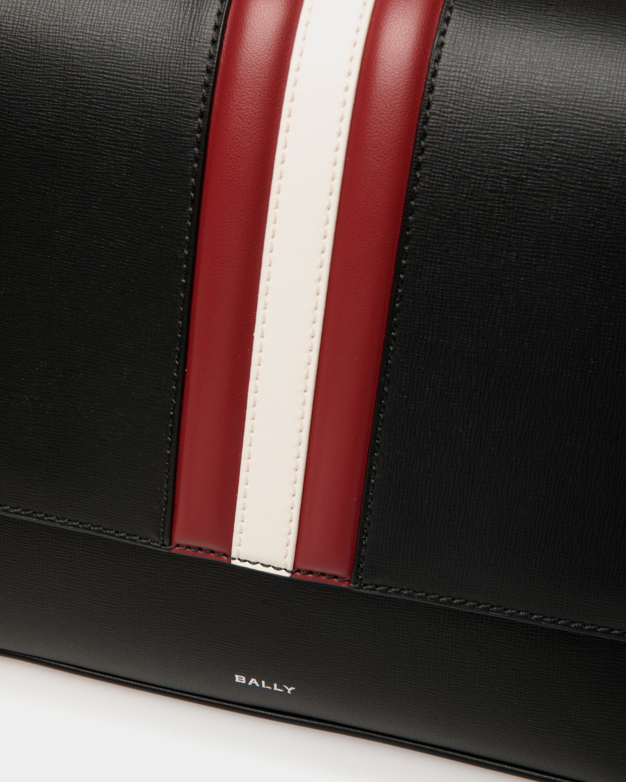 Sac À Bandoulière Mythos En Cuir Recyclé Noir - Homme - Bally - 06