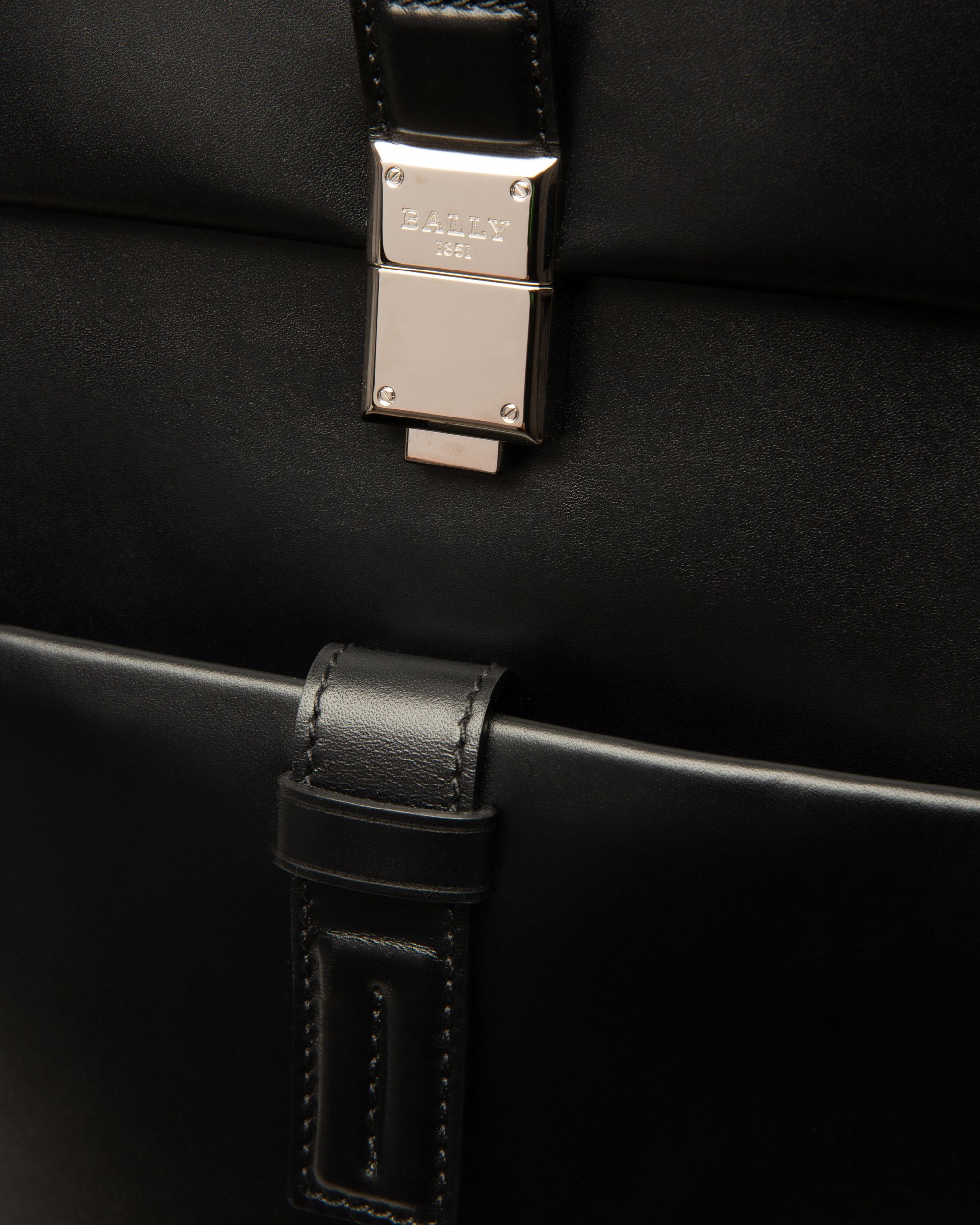 Shonny Sac À Dos En Cuir Noir - Homme - Bally - 04