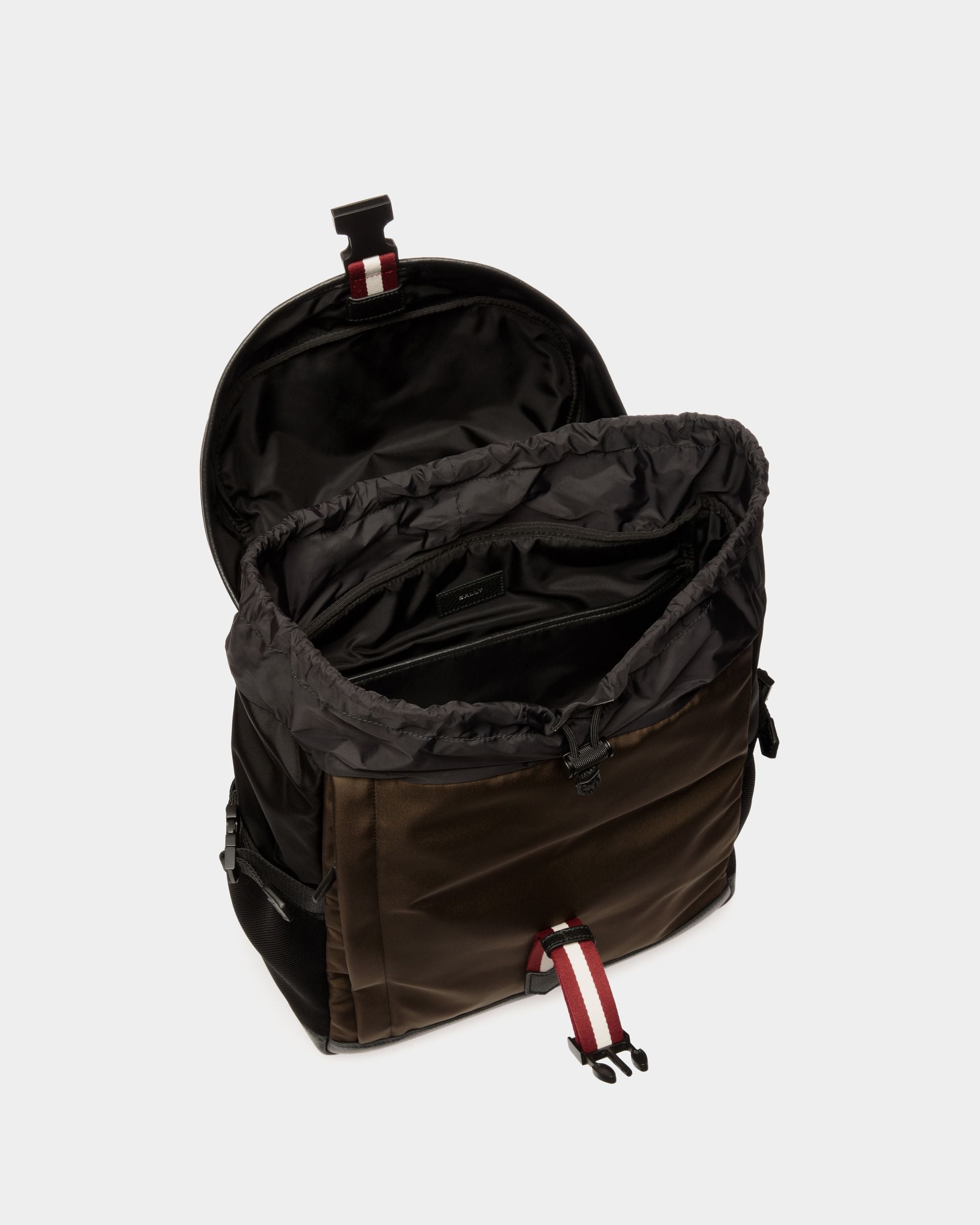 Sac À Dos Code En Nylon Military Green Et Noir - Homme - Bally - 05