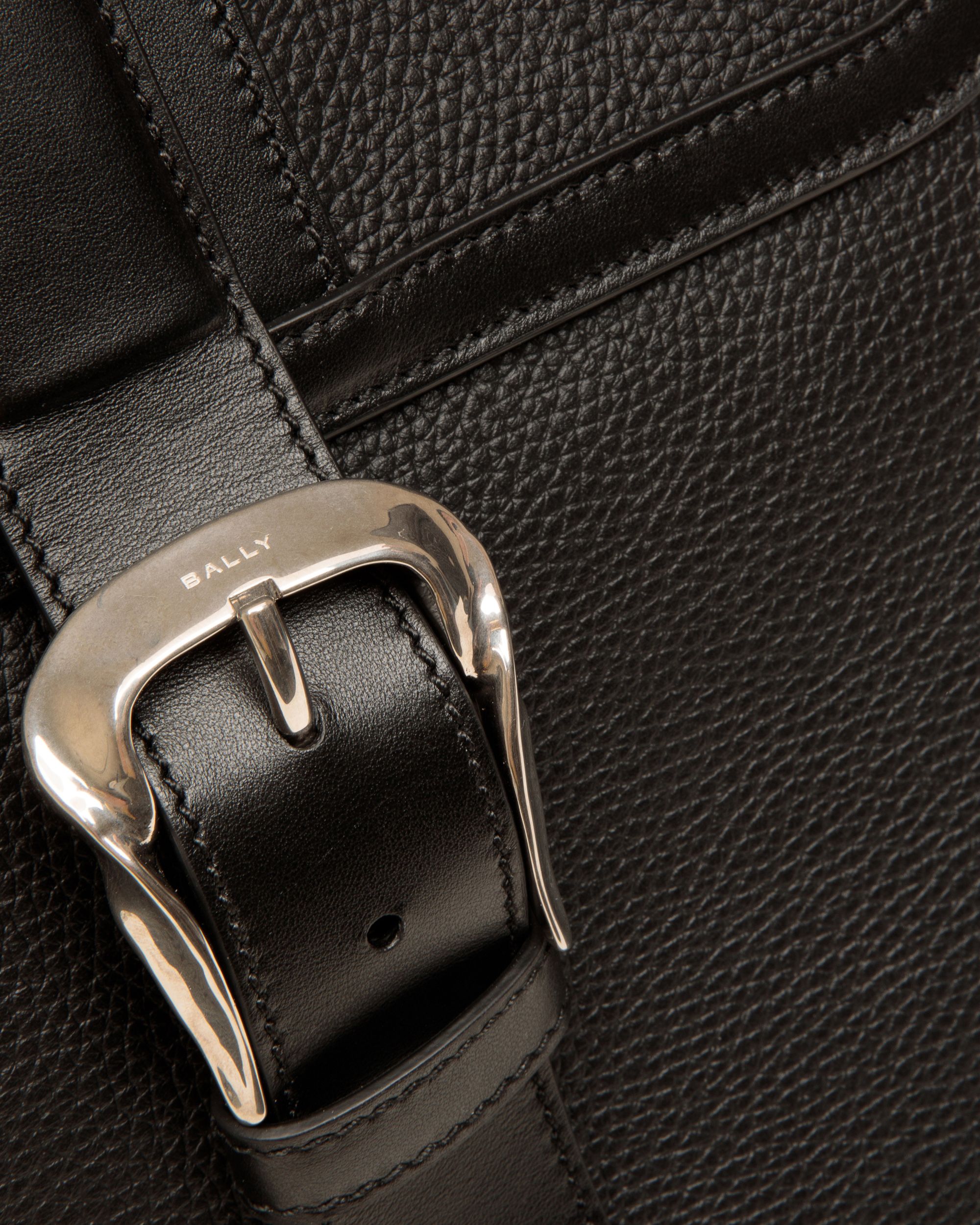 Sacoche À Bandoulière Spin En Cuir Grainé Noir - Homme - Bally - 06