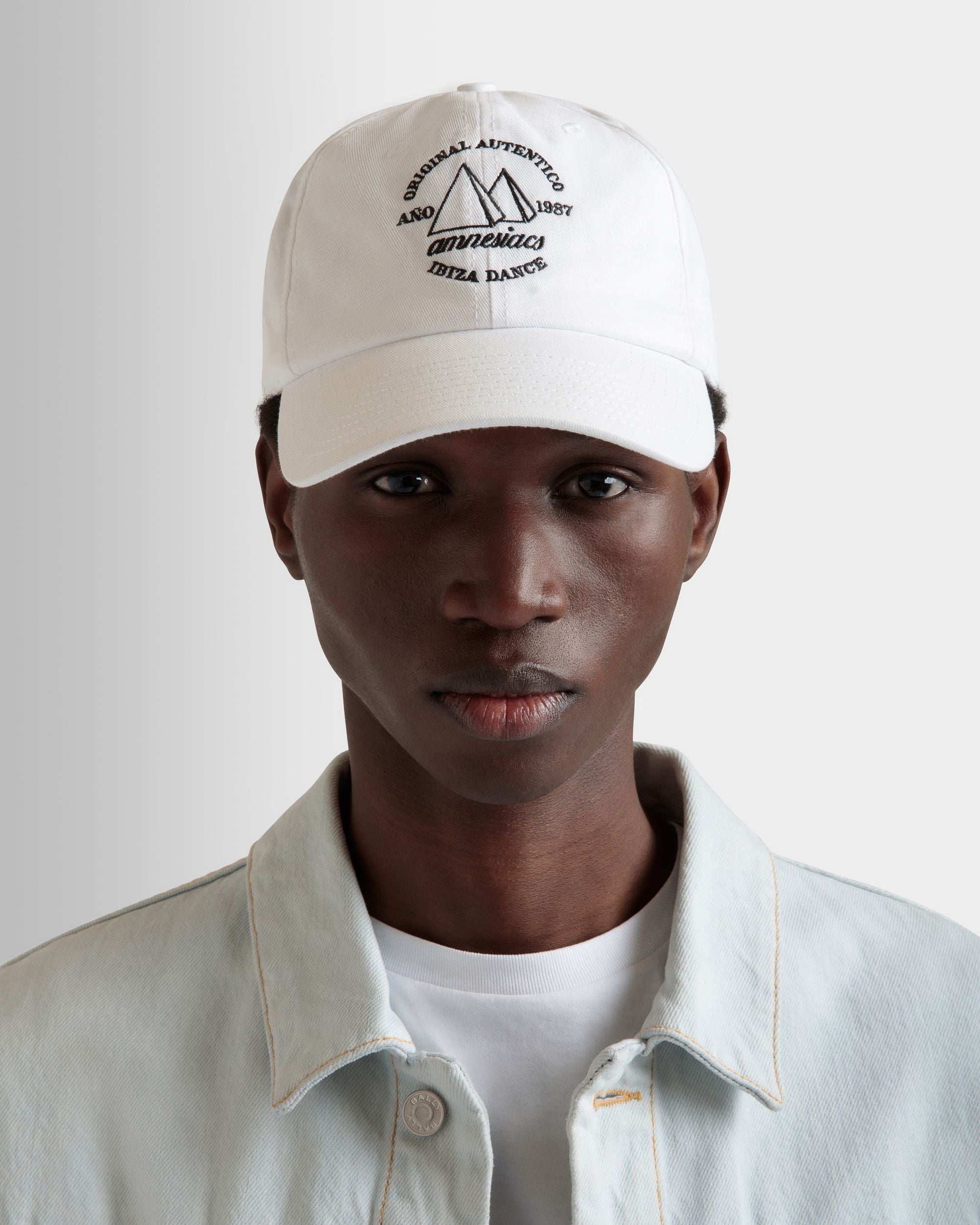 Casquette De Baseball DJ Leo Mas X Bally En Coton Blanc Avec Broderie Amnesia - Homme - Bally - 02
