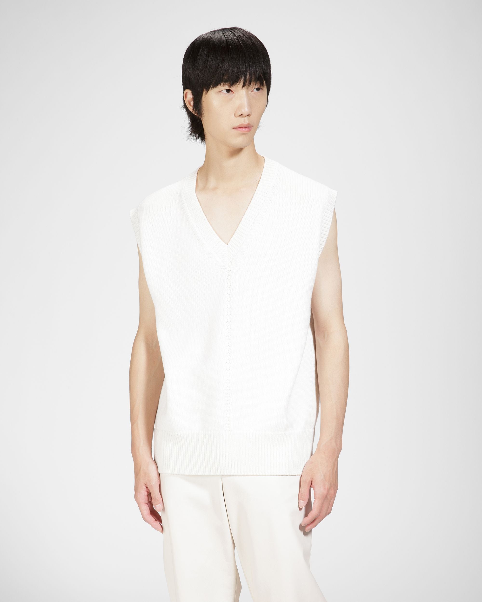 Pull Col En V En Laine Ivoire - Homme - Bally - 01