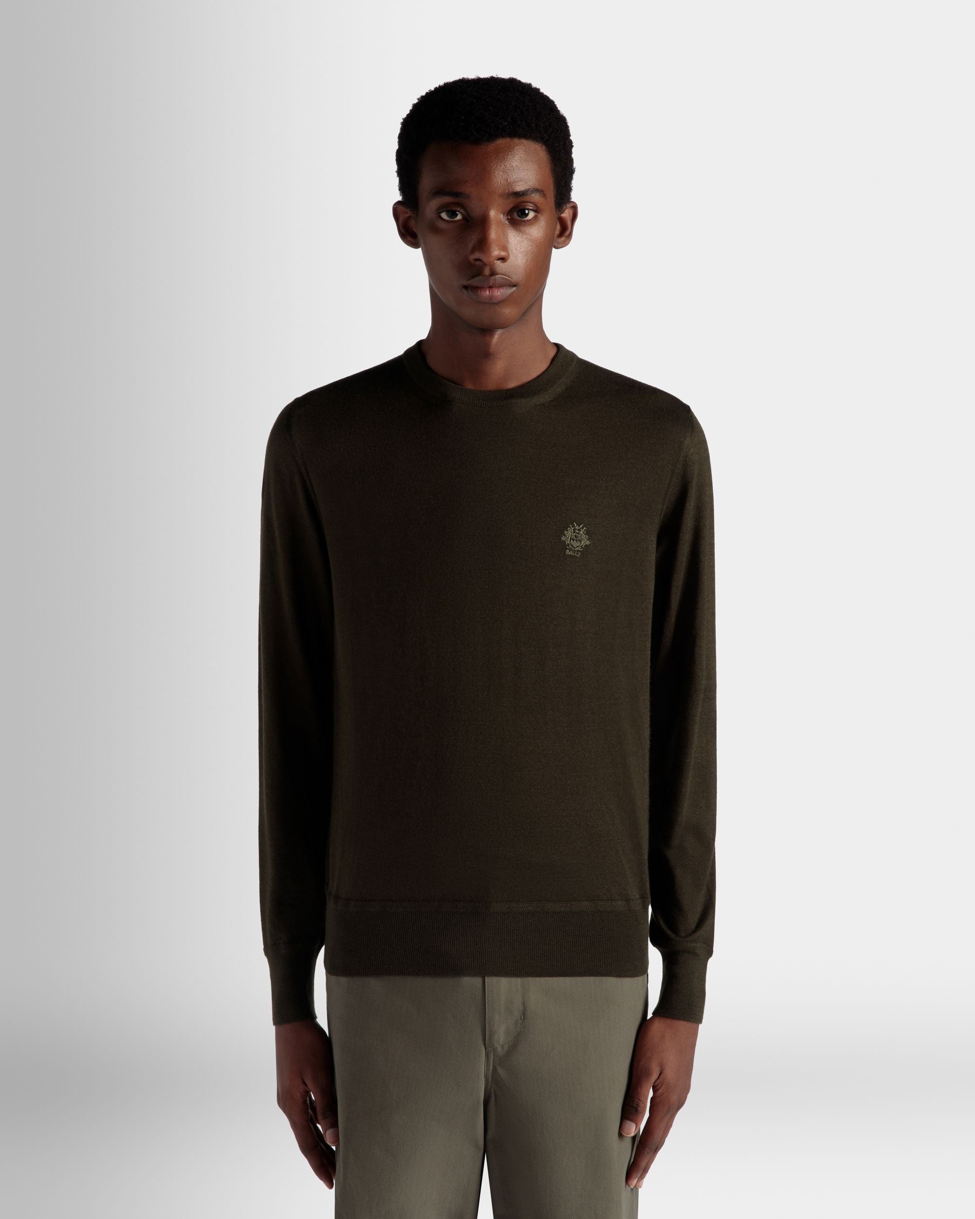 Pull Ras-Du-Cou Collection Voyage Adrien Brody En Cachemire Military Green - Homme - Bally - 03