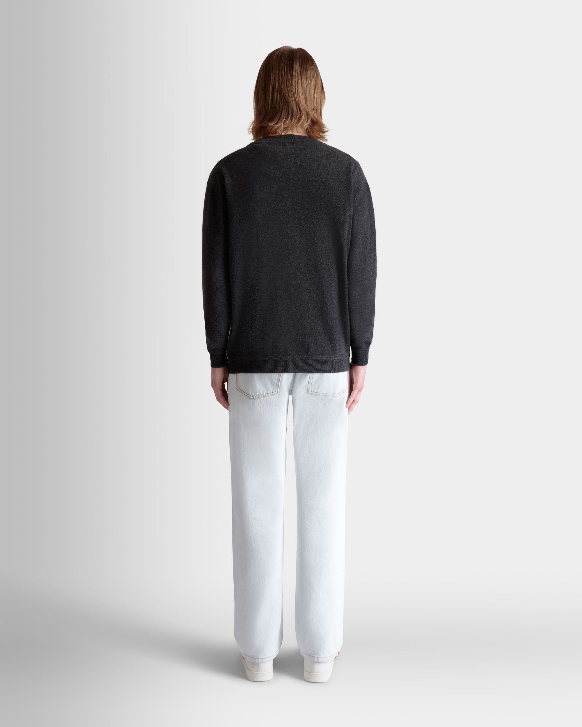 Cardigan En Cachemire Gris Foncé Orné D’un Logo Bally Crest - Homme - Bally - 06