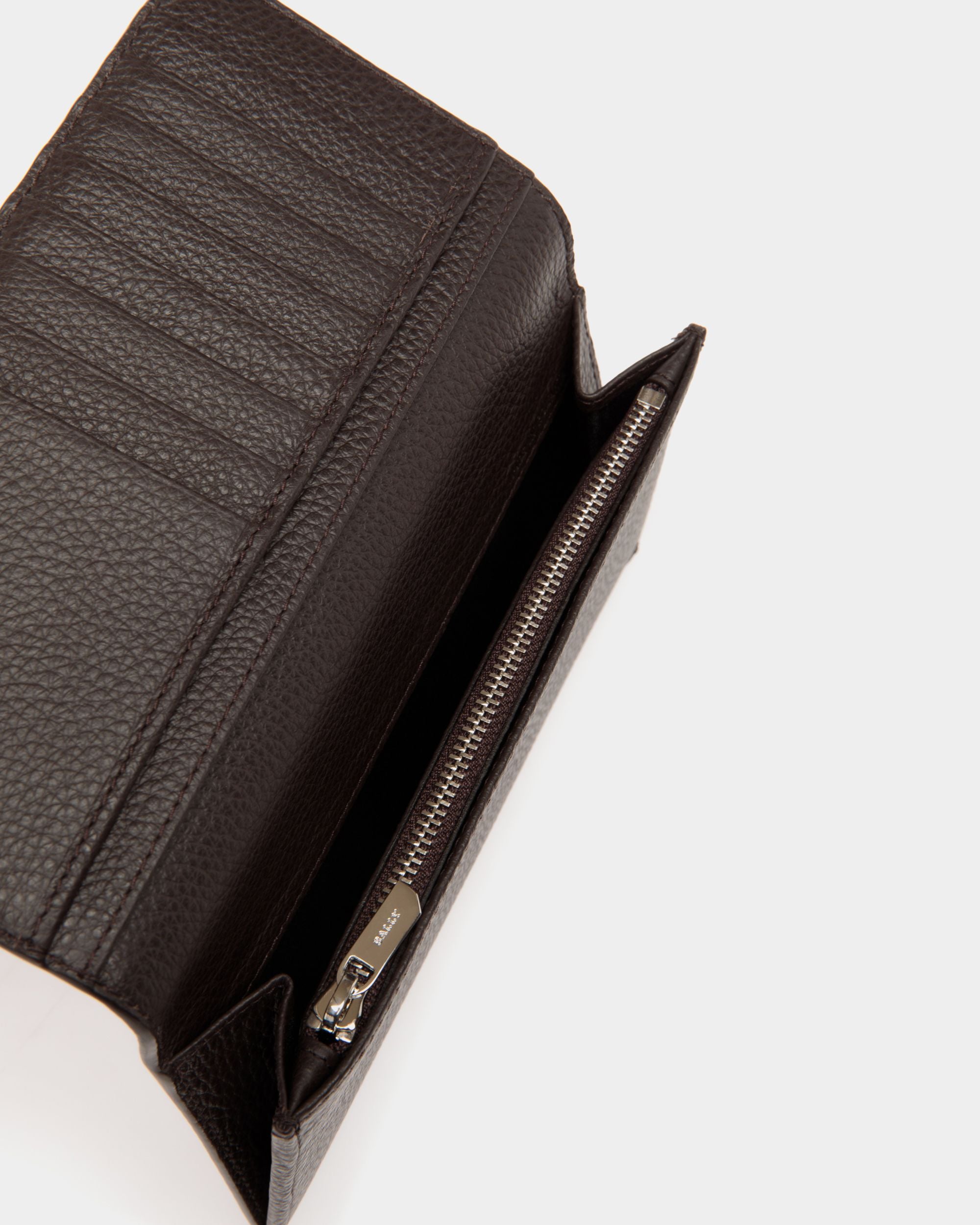 Portefeuille Continental En Cuir Gaufré Marron - Homme - Bally - 04