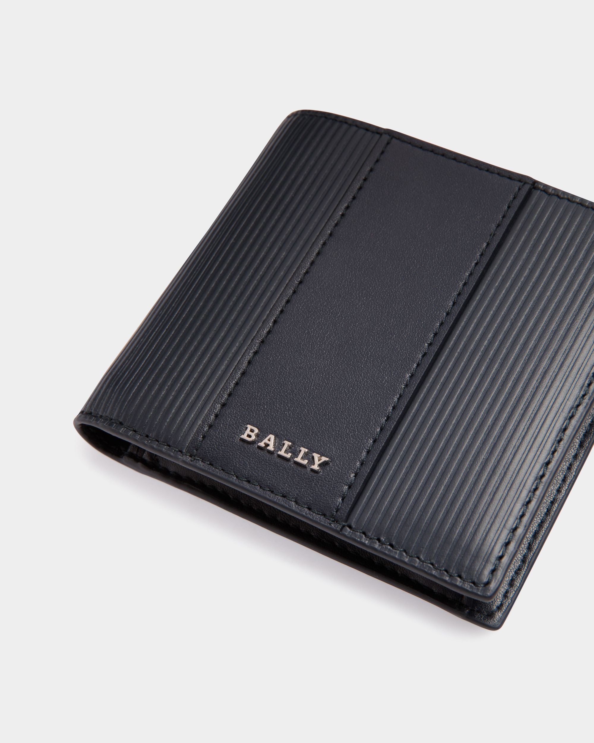 Coin Wallet In Black Bovine - Homme - Bally - 04