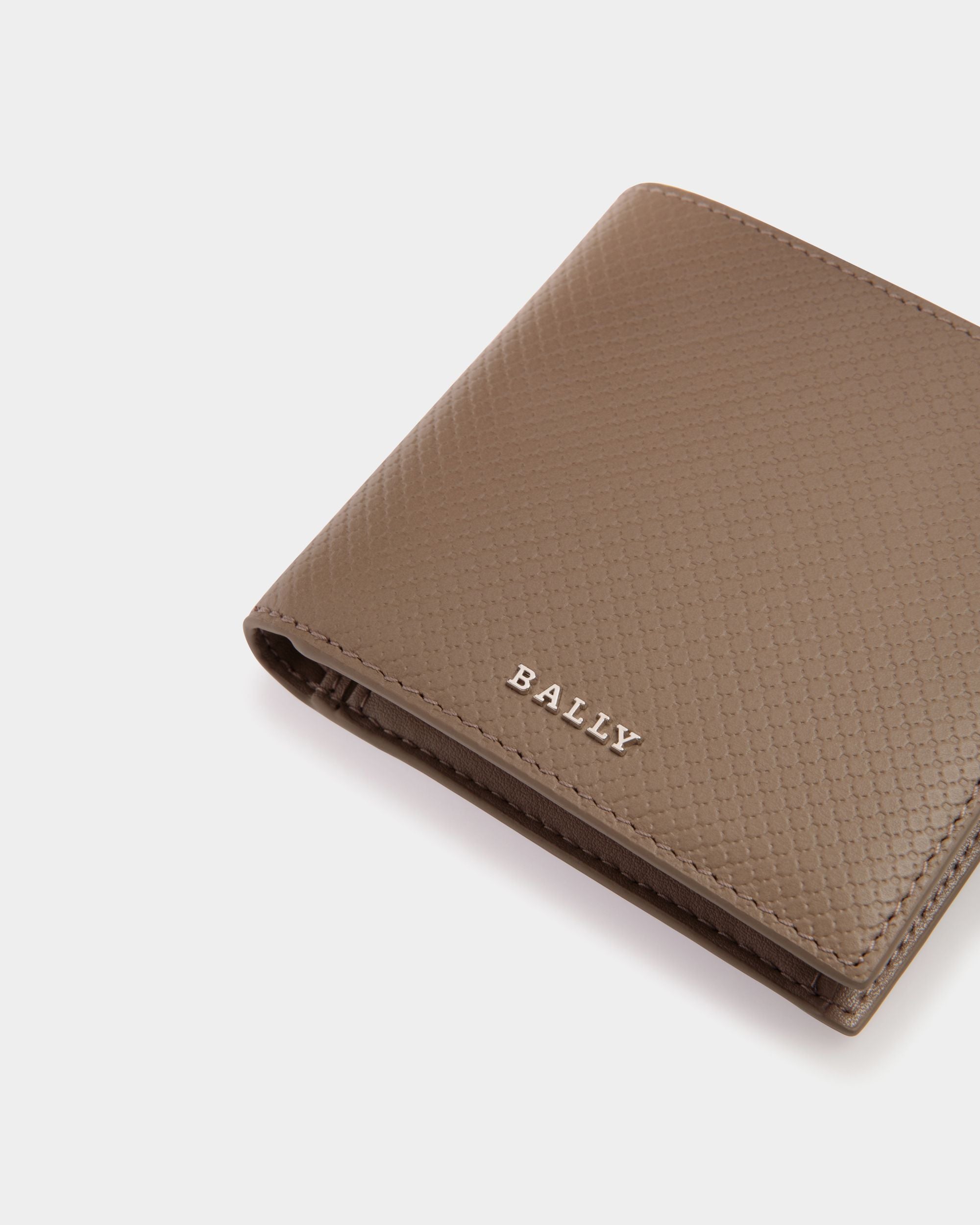 Coin Wallet In Brown Bovine - Homme - Bally - 04