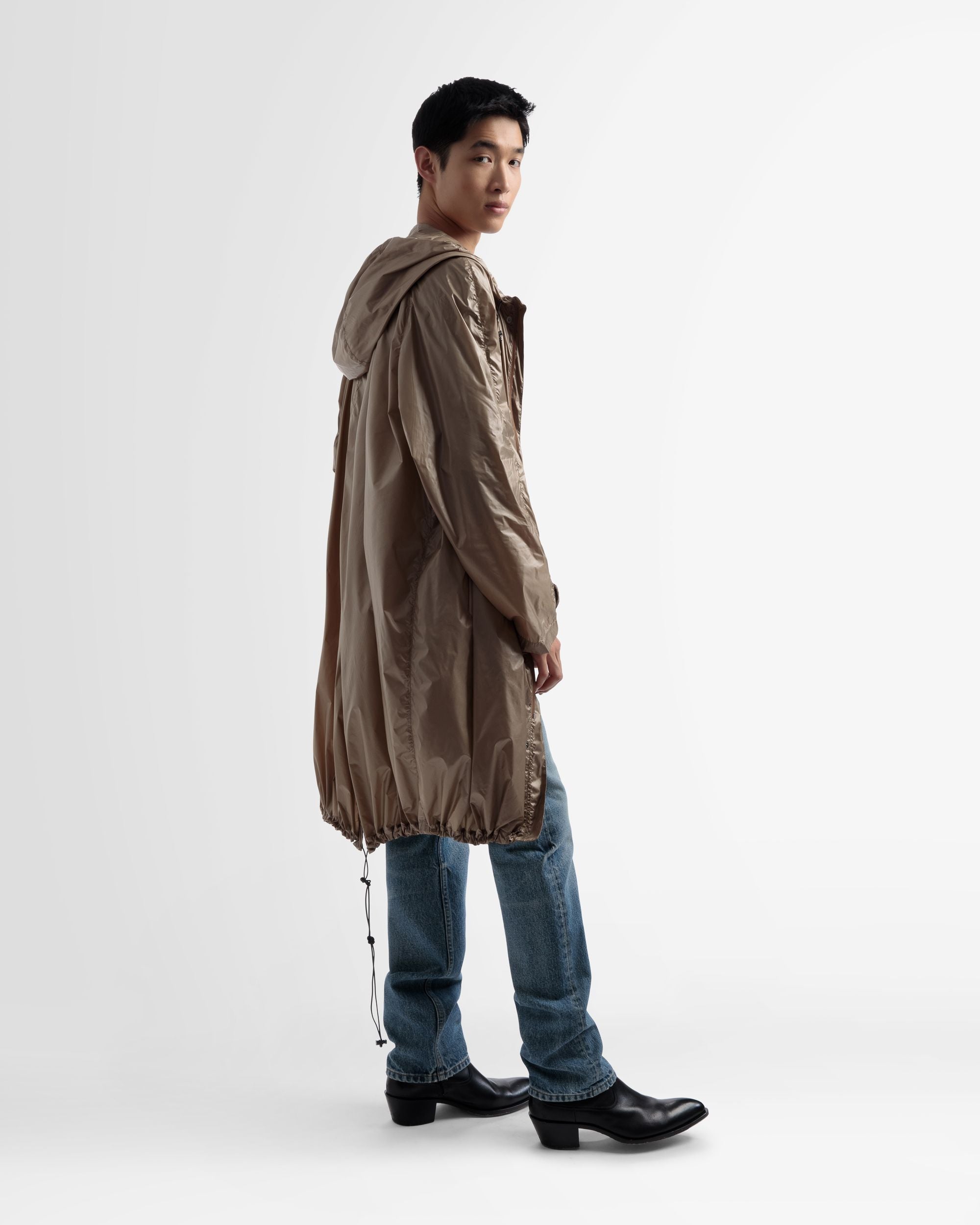 Cape Imperméable À Capuche En Tissu Technique Couleur Désert - Homme - Bally - 04