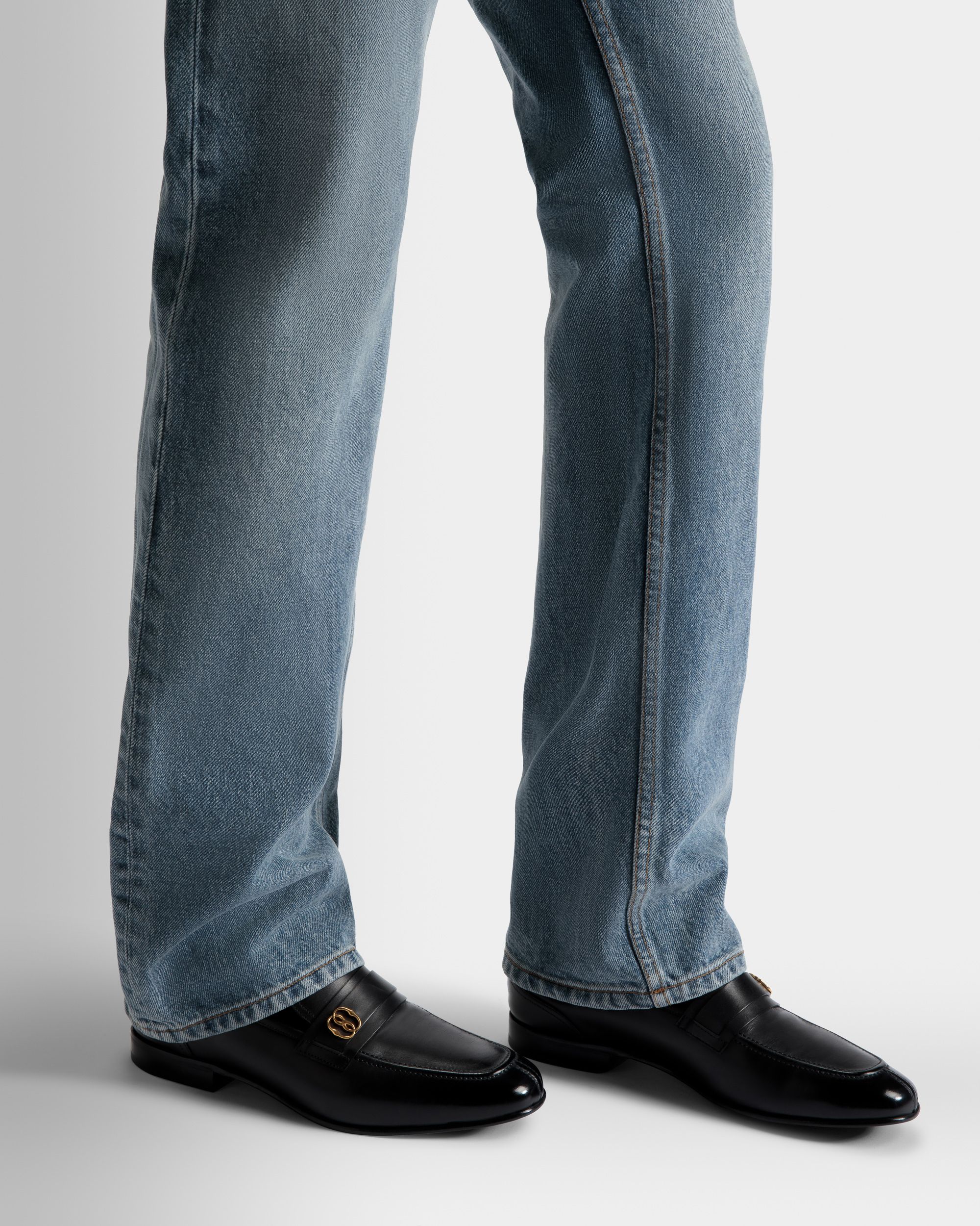 Mocassins Suisse En Cuir Noir - Homme - Bally - 02