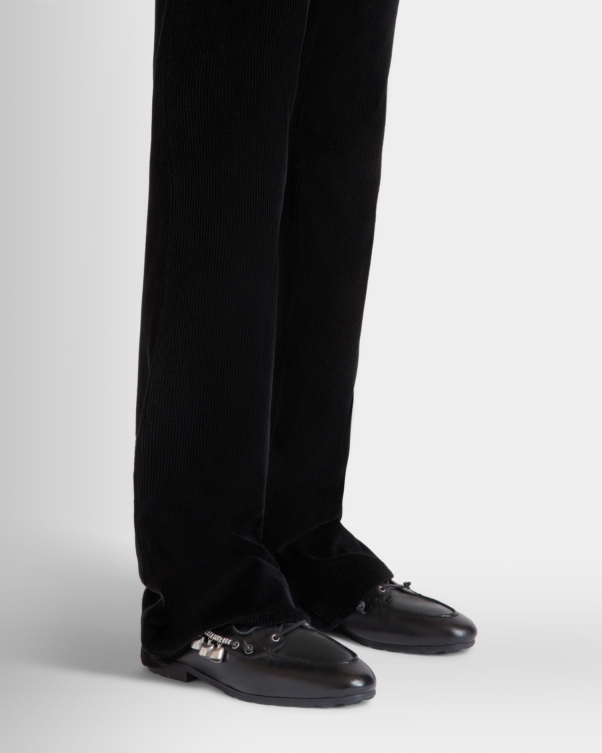 Mocassin Plume En Cuir Noir - Homme - Bally - 02