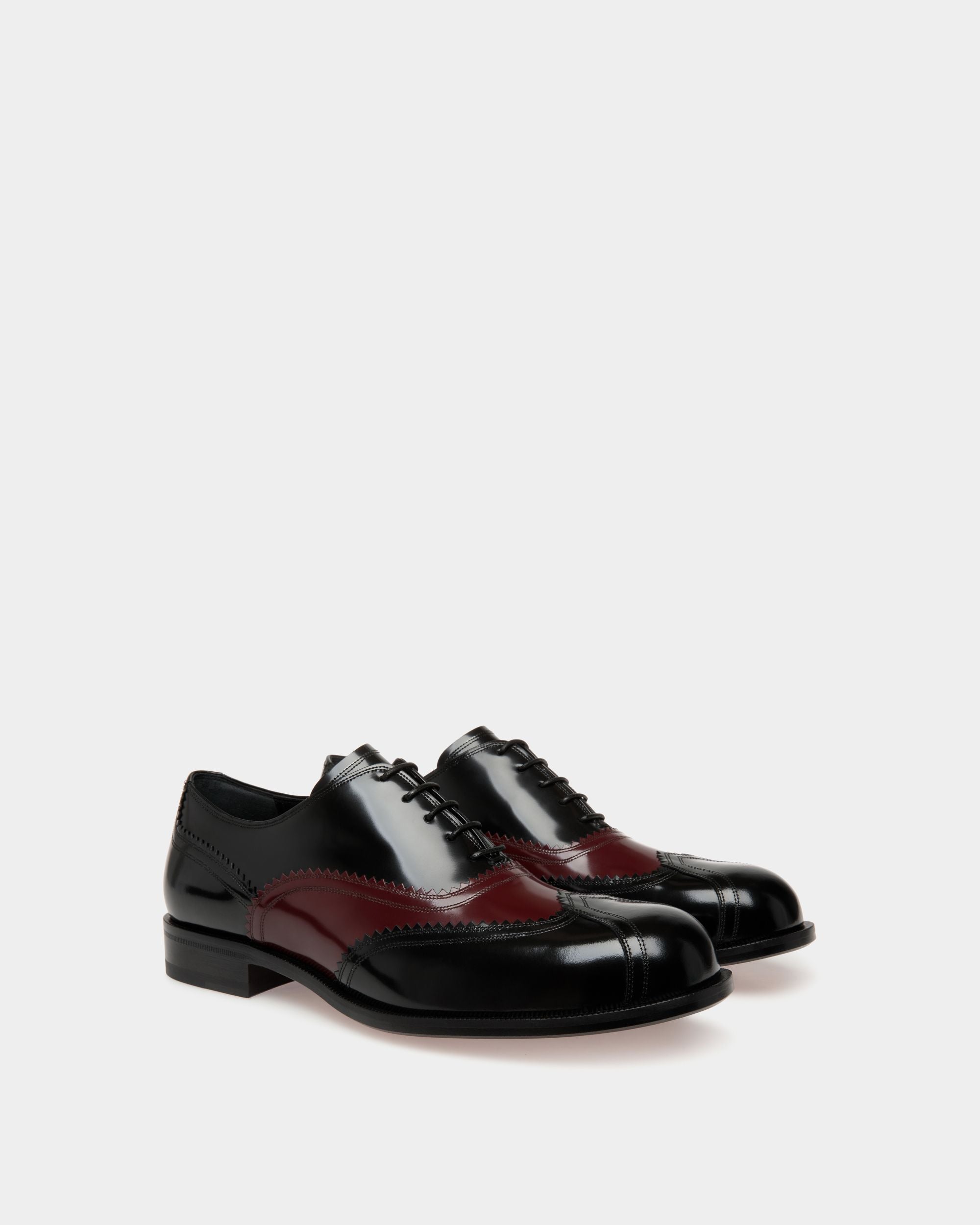 Richelieu Spiegel En Cuir Noir Et Deep Burgundy - Homme - Bally - 02