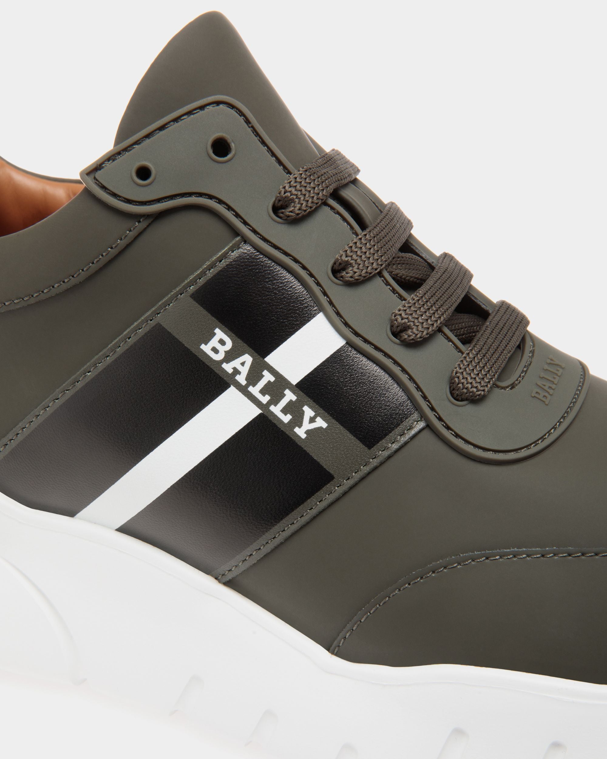 Sneaker En Cuir Vert - Homme - Bally - 05