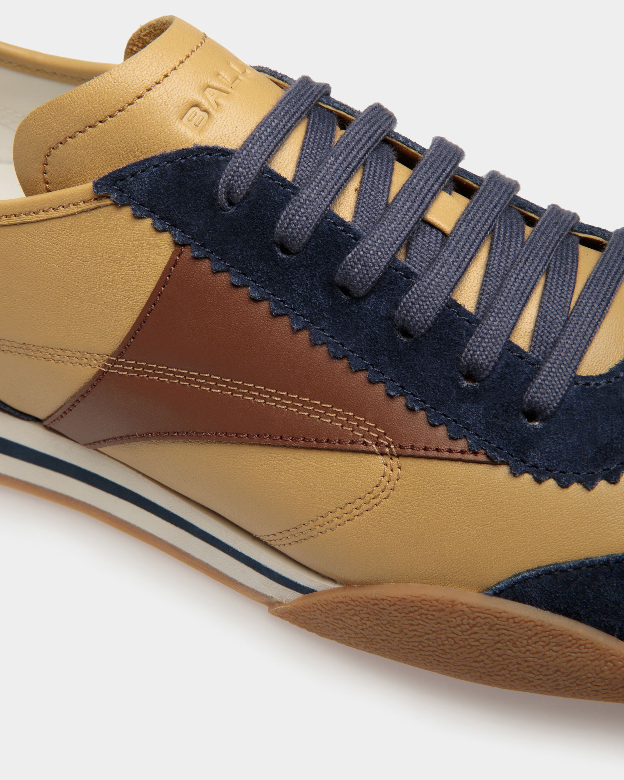 Sneakers Sussex En Cuir Bleu Marine Et Marron - Homme - Bally - 06