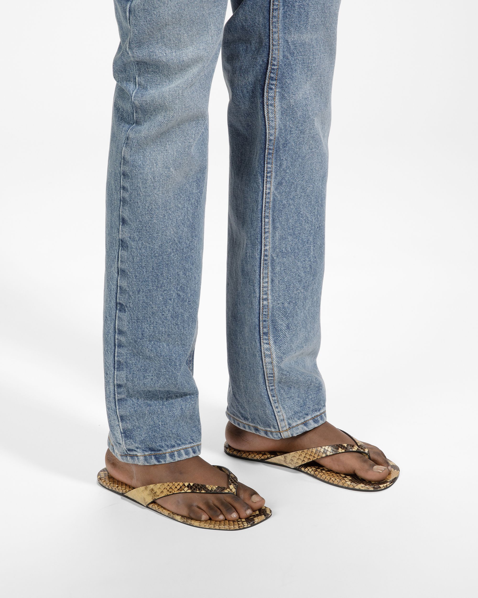 Sandale Modèle Entredoigt San Fernando Finition Imprimé Python - Homme - Bally - 06