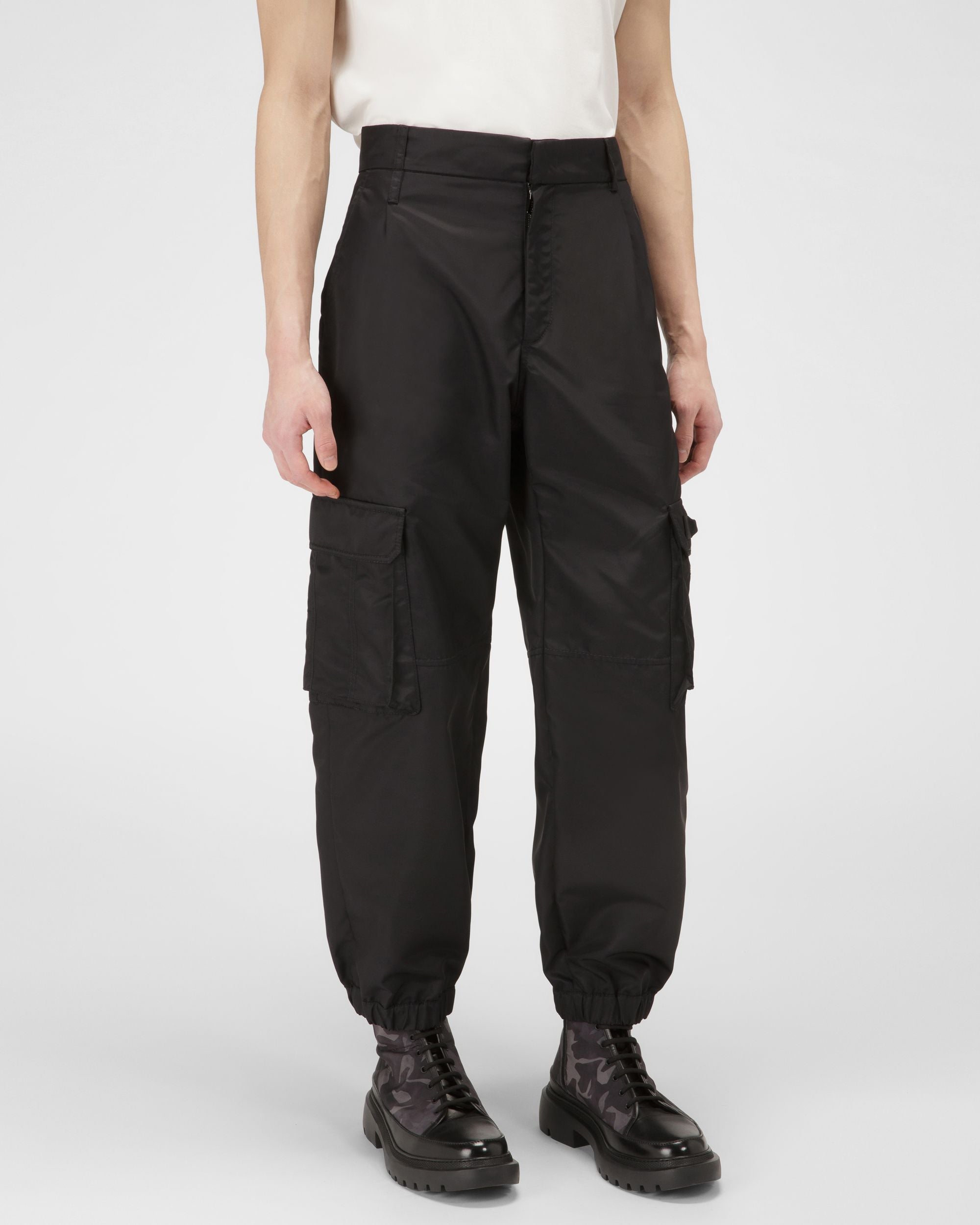 Pantalon En Nylon Recyclé Noir - Homme - Bally - 01