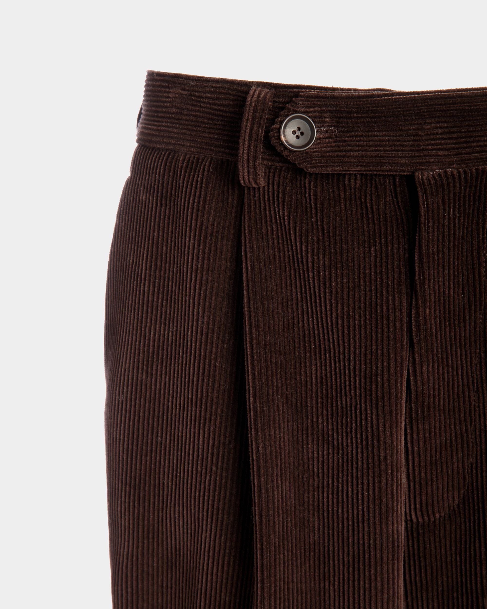 Pantalon À Pinces De La Capsule D’hiver En Velours Côtelé De Coton Ebano - Homme - Bally - 04