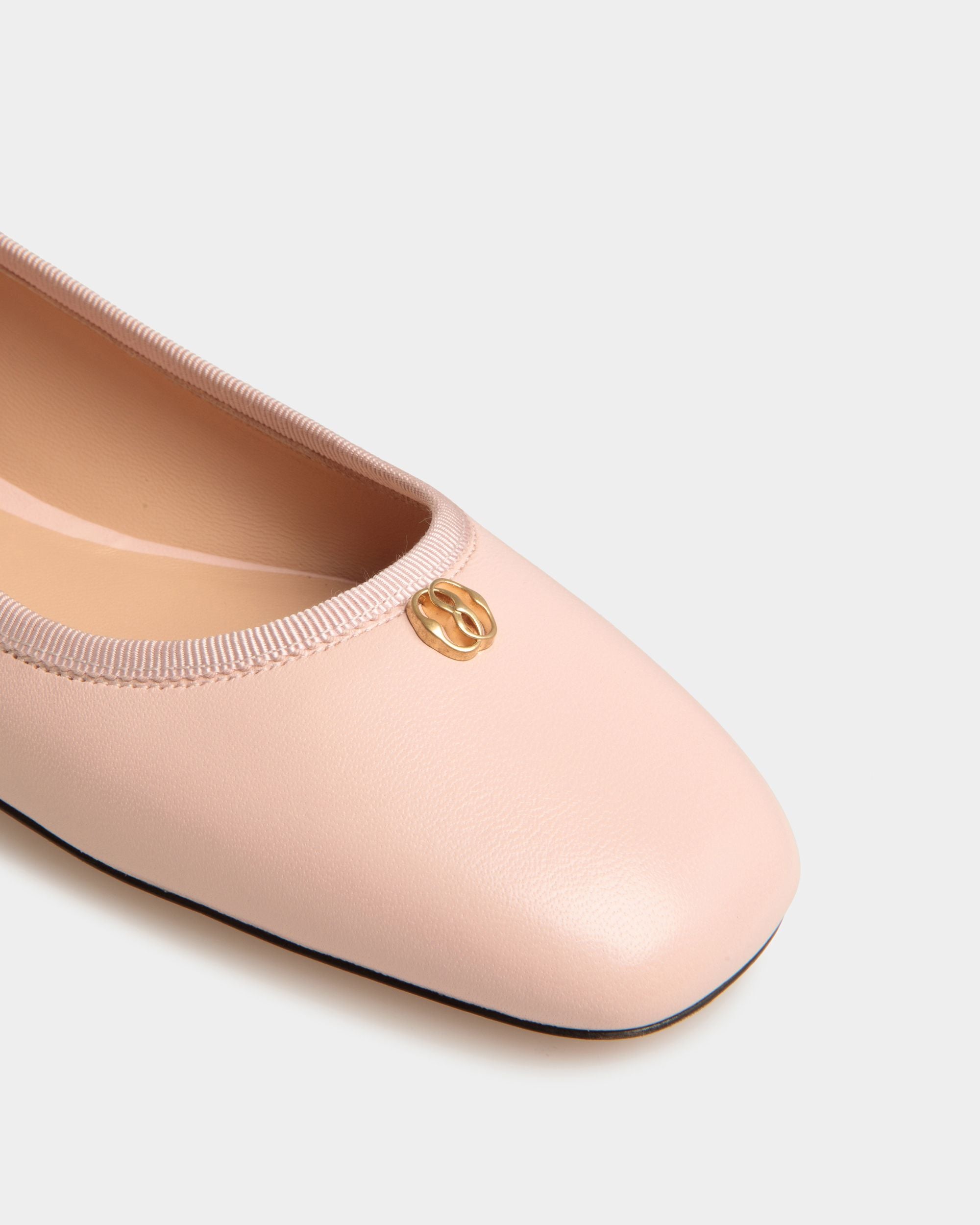 Chaussure À Talon Plat Ballyrina En Cuir Nappa Rose Clair - Femme - Bally - 04