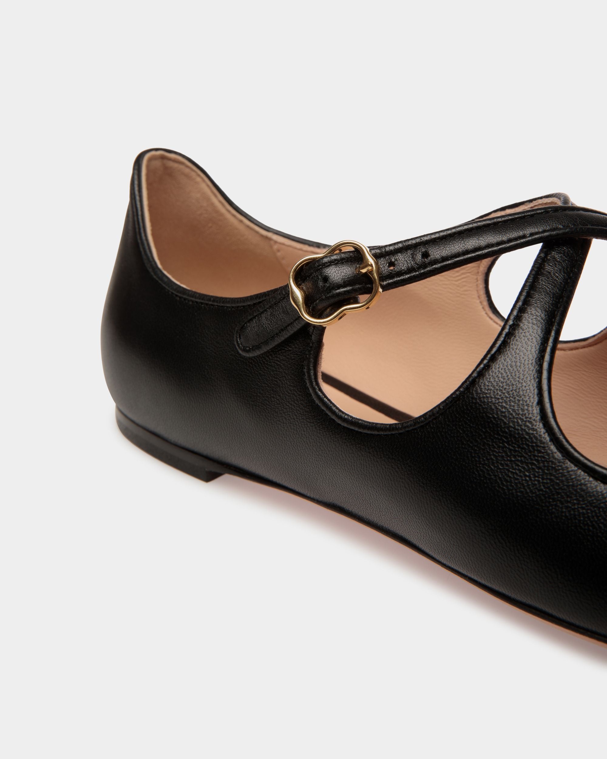 Chaussure À Talon Plat Ballyrina En Cuir Nappa Noir - Femme - Bally - 06