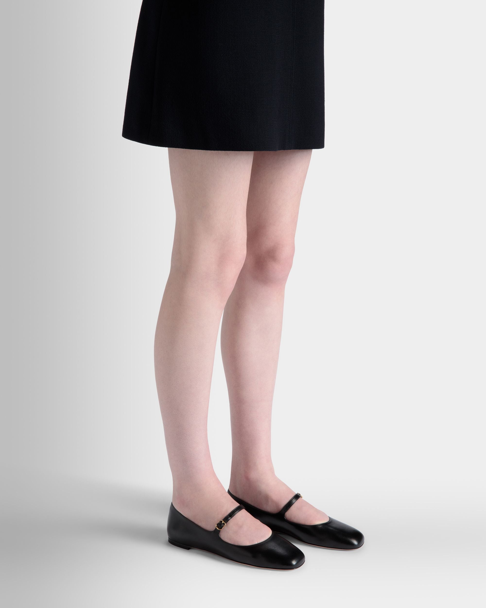 Chaussure À Talon Plat Ballyrina En Cuir Noir - Femme - Bally - 02