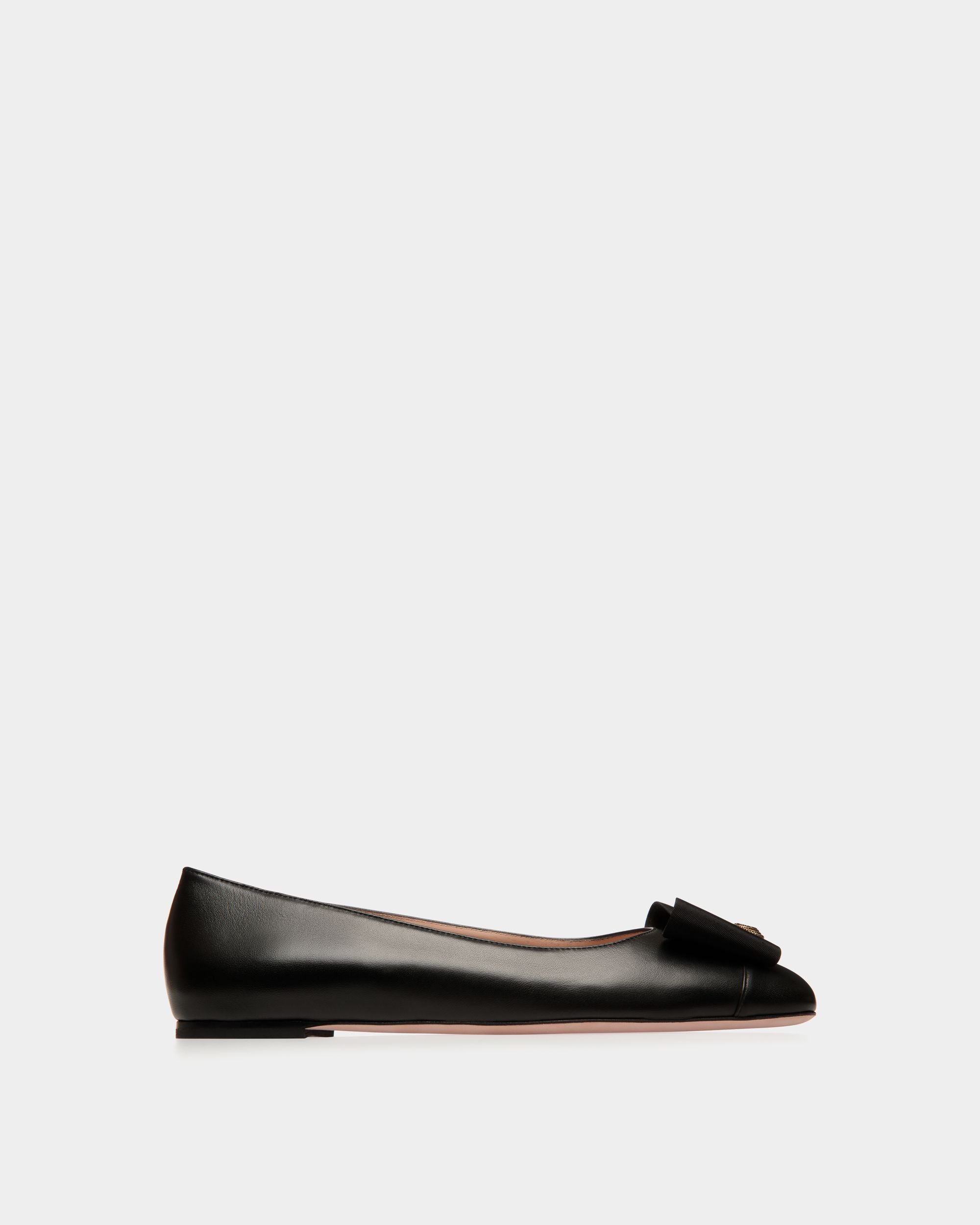 Chaussure À Talon Plat B-Bow En Cuir Noir - Femme - Bally - 01