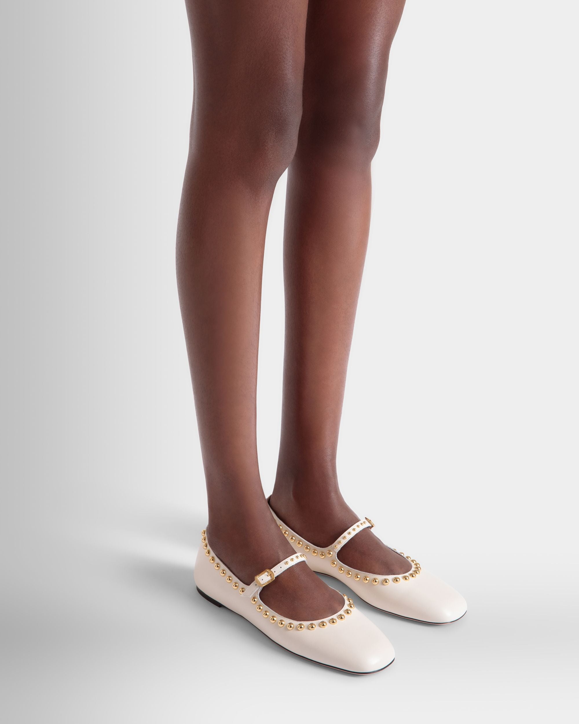 Chaussure À Talon Plat Ballyrina En Cuir Ivoire - Femme - Bally - 02