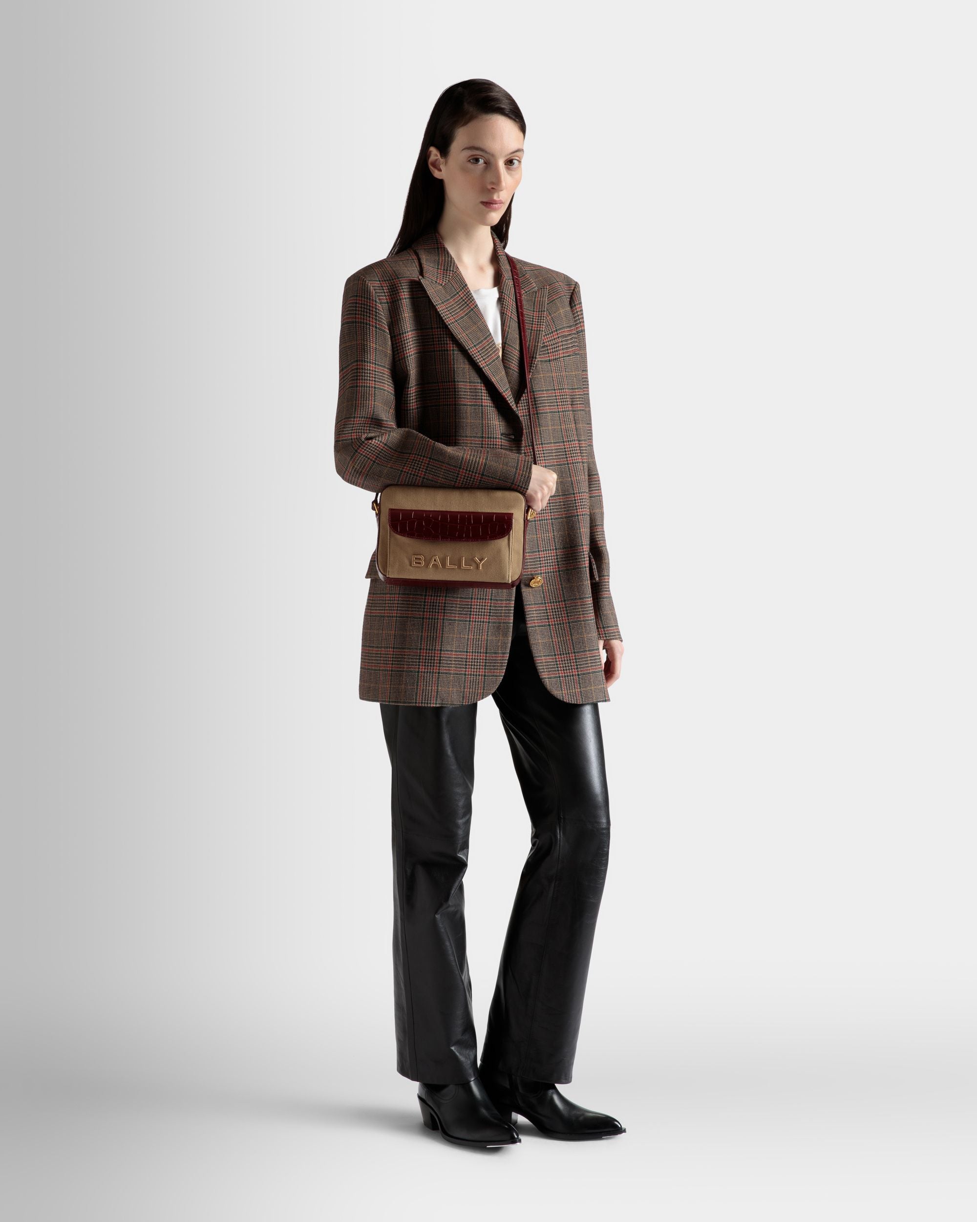 Sac À Bandoulière Bar En Tissu Sable Et Bordeaux - Femme - Bally - 02