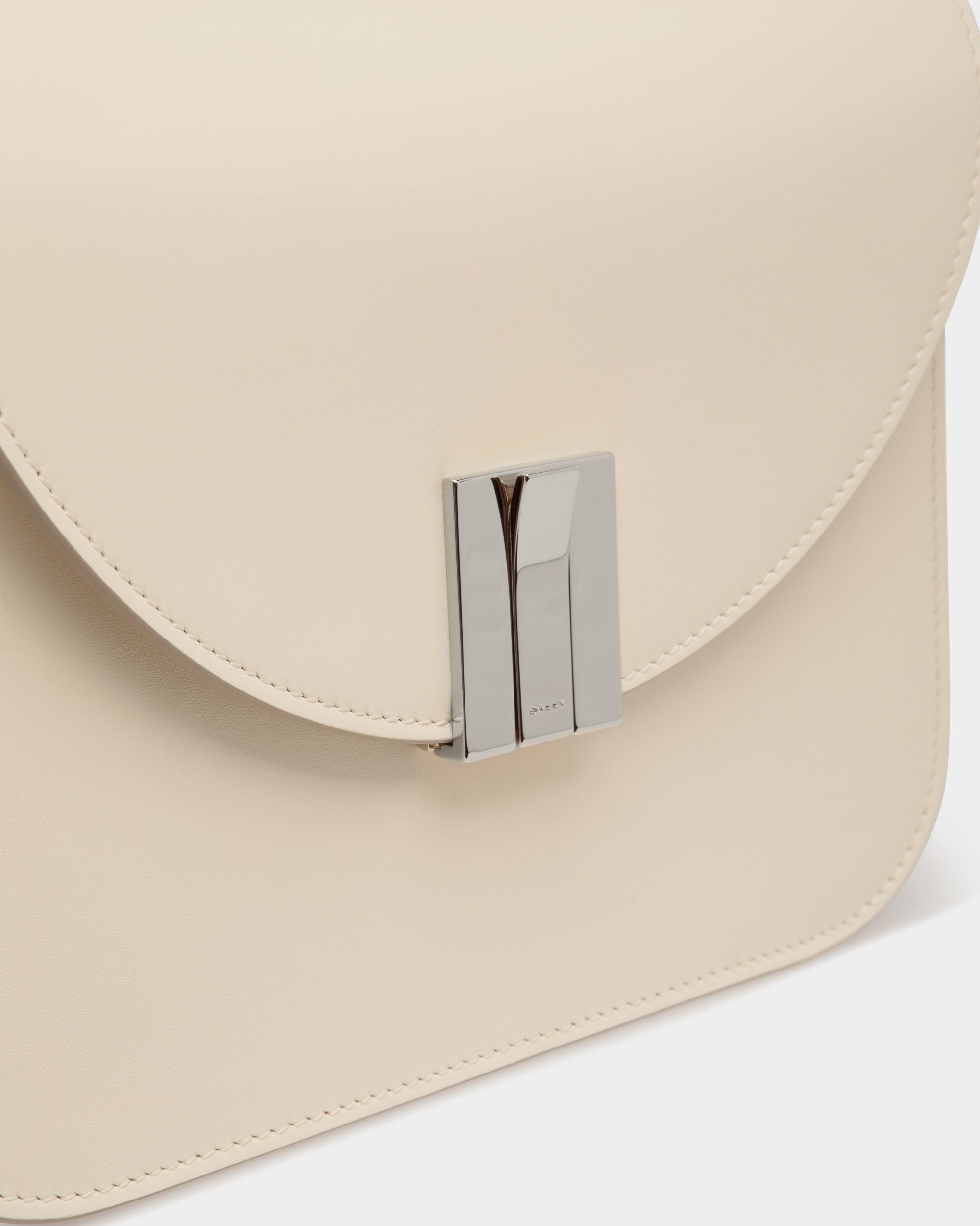 Sac À Bandoulière Ollam En Cuir Blanc - Femme - Bally - 06