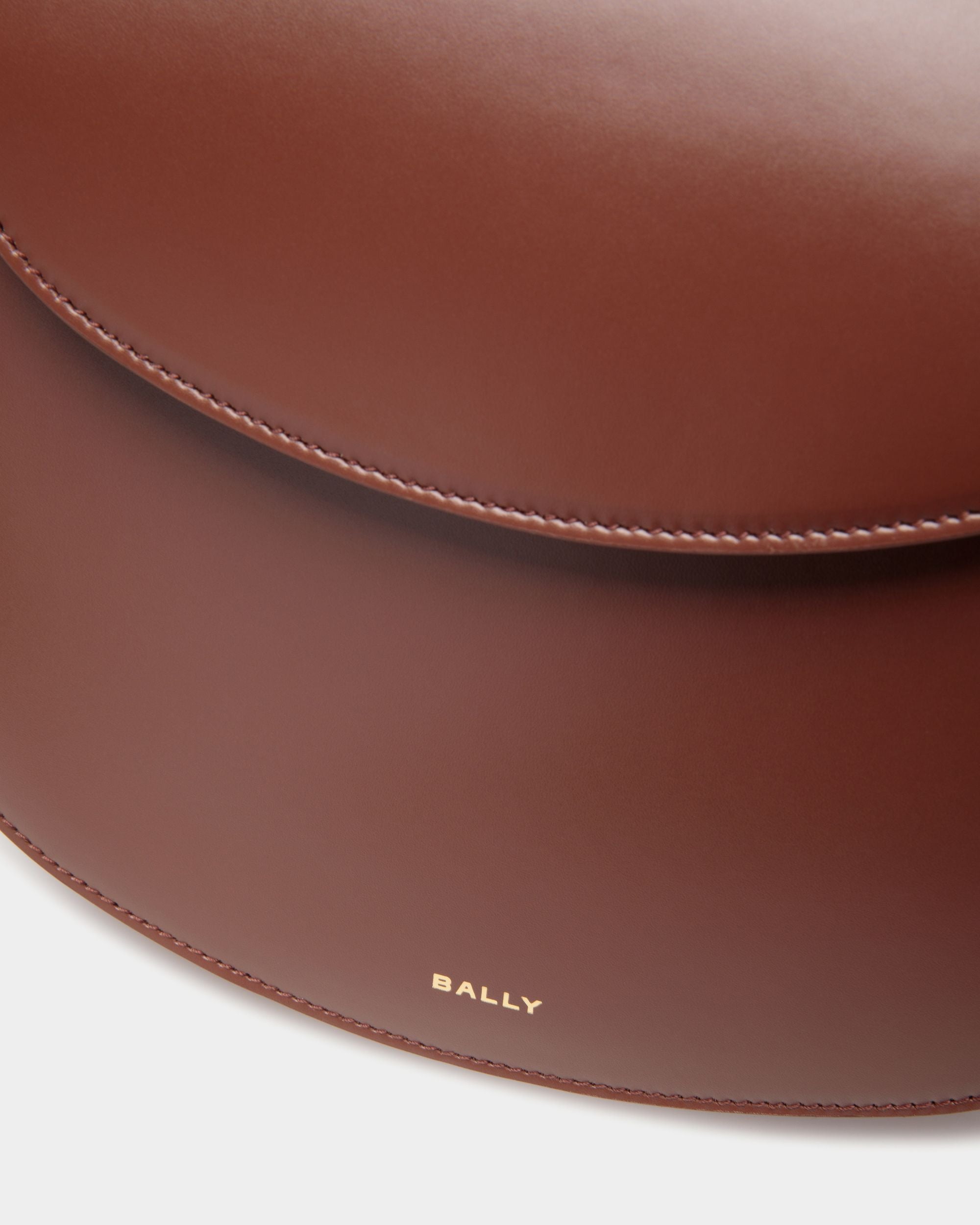 Sac À Bandoulière Lune En Cuir Marron - Femme - Bally - 06