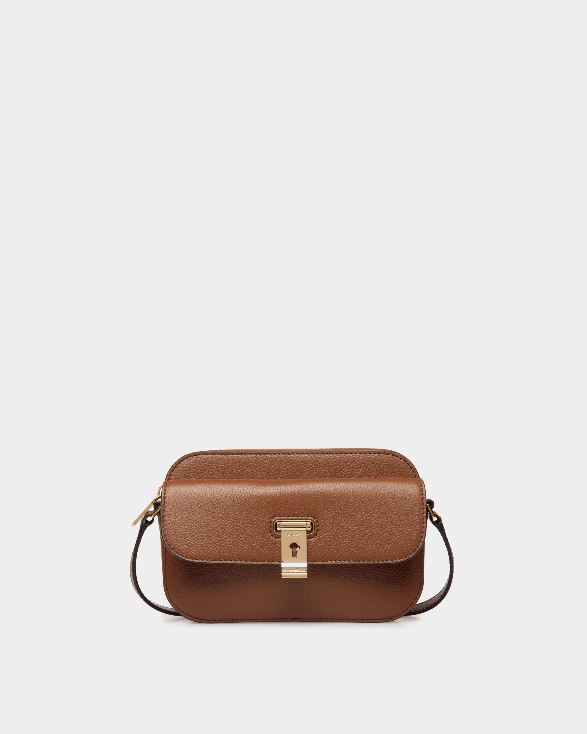Petit Sac À Bandoulière Lock Me En Cuir Grainé Marron - Femme - Bally - 01