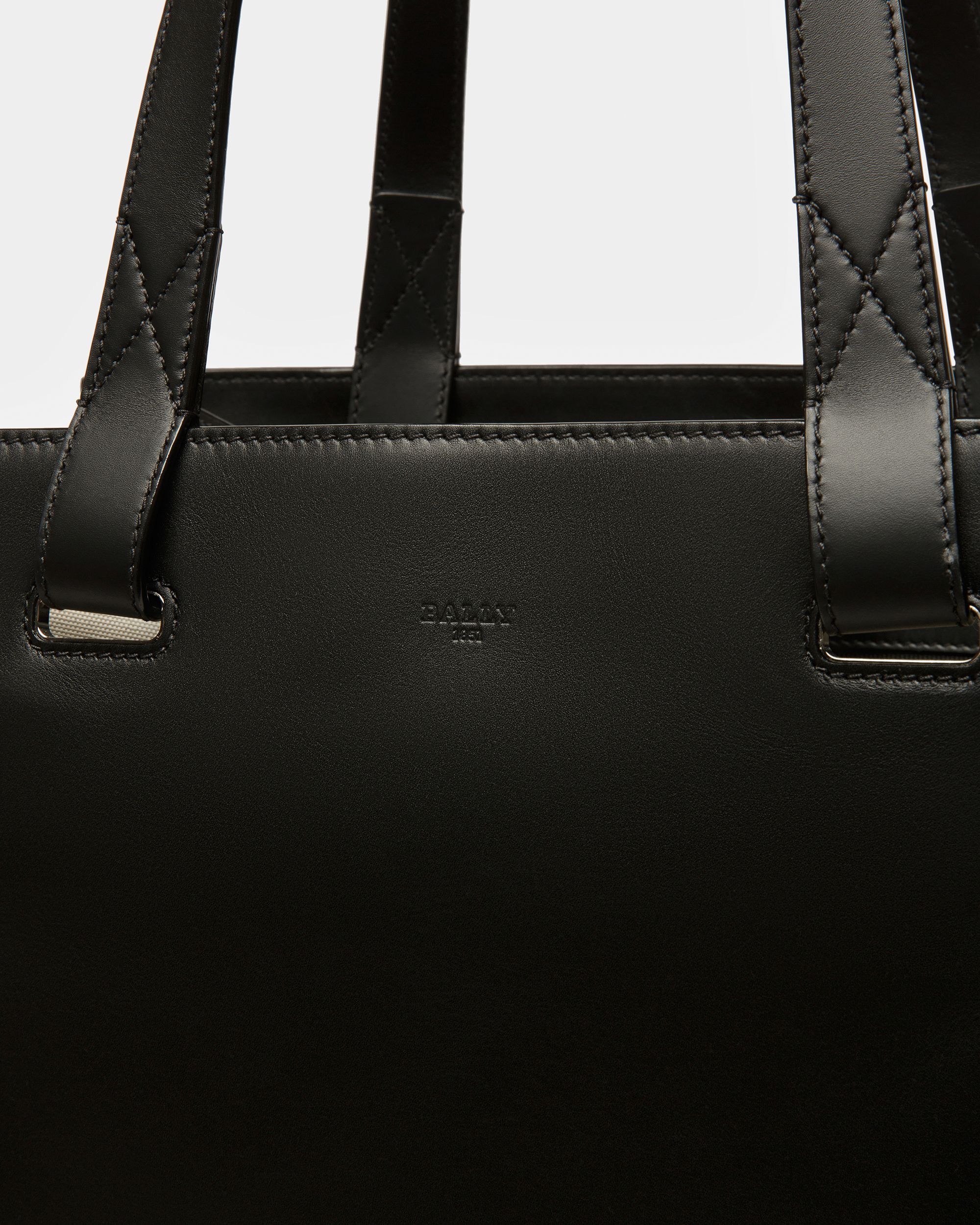 Arystea Fourre-tout En Cuir Noir - Femme - Bally - 05