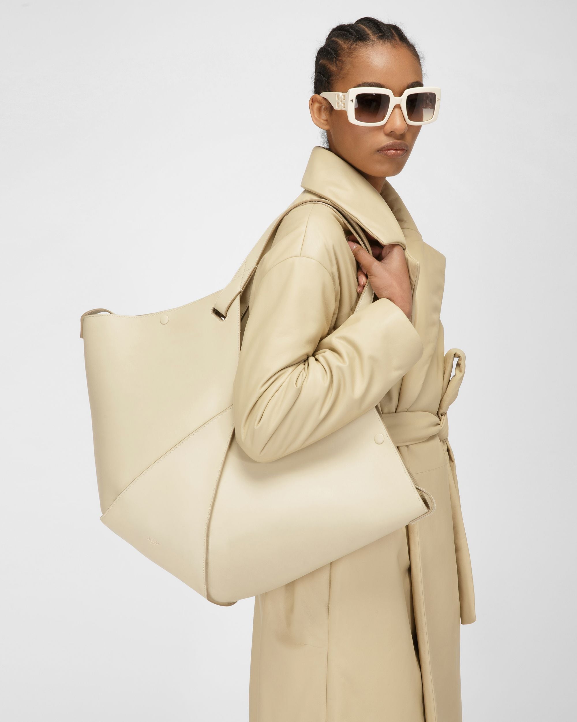 Ahria Cabas En Cuir Beige Clair - Femme - Bally - 02
