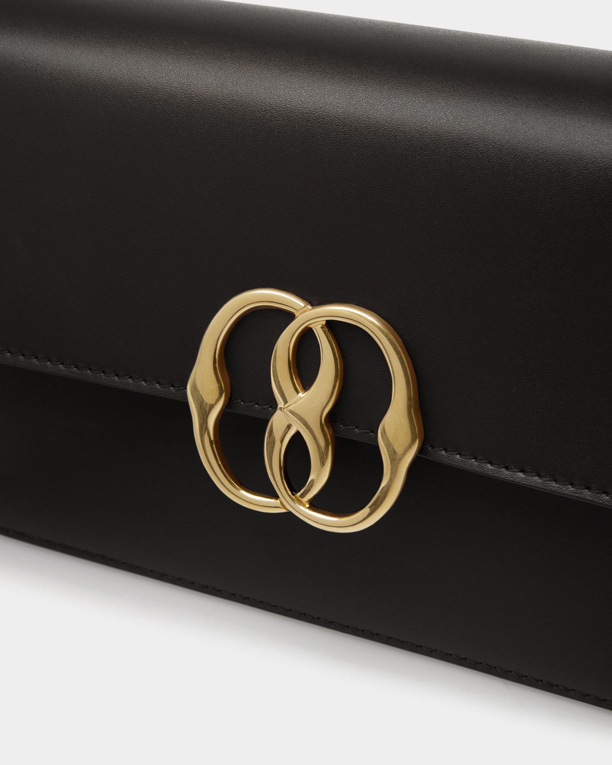 Sac D’épaule Emblem En Cuir Noir - Femme - Bally - 05