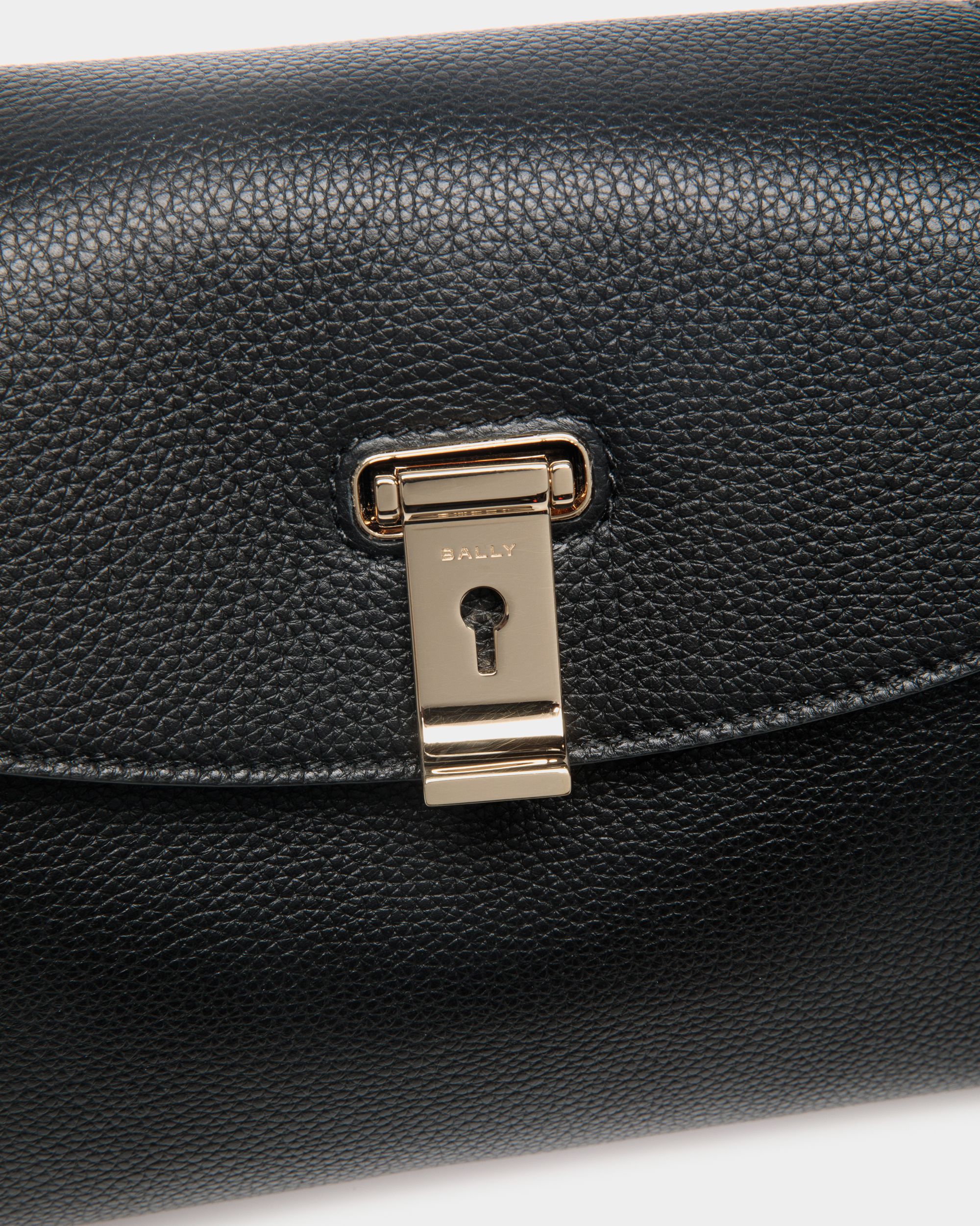 Petit Sac À Anse Supérieure Lock Me En Cuir Grainé Noir - Femme - Bally - 05