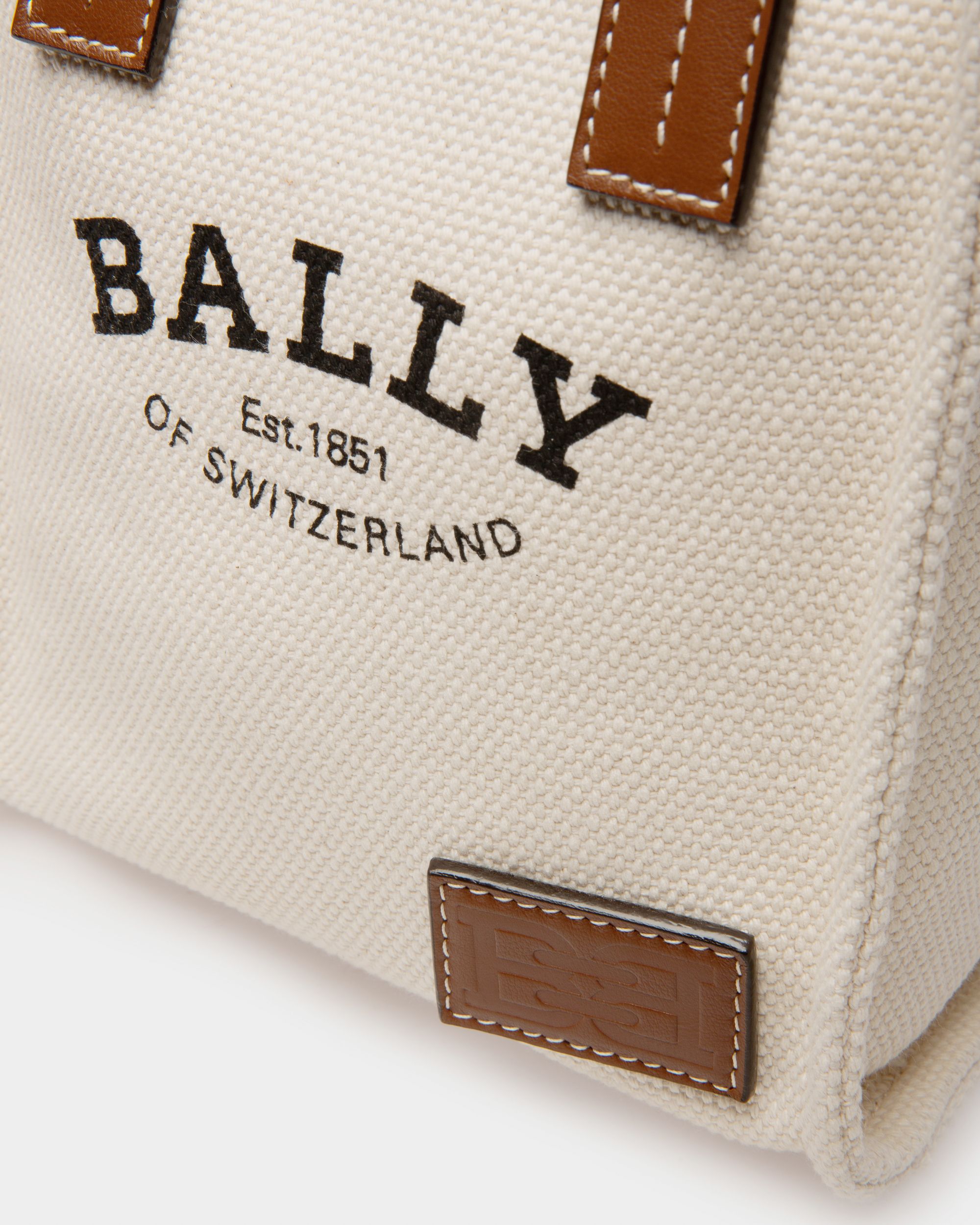Crystalia XS Min Sac En Cuir De Couleur Naturelle - Femme - Bally - 05
