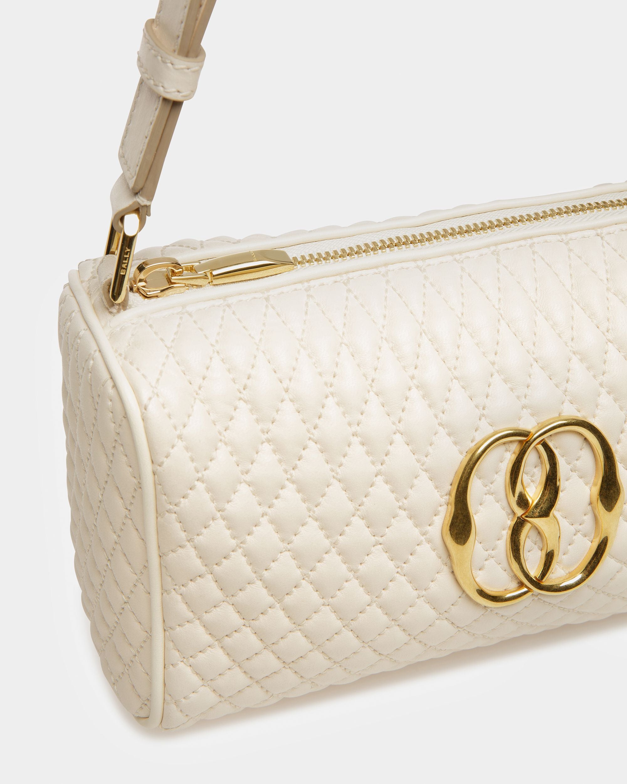Mini-sac Emblem En Cuir Matelassé - Femme - Bally - 06