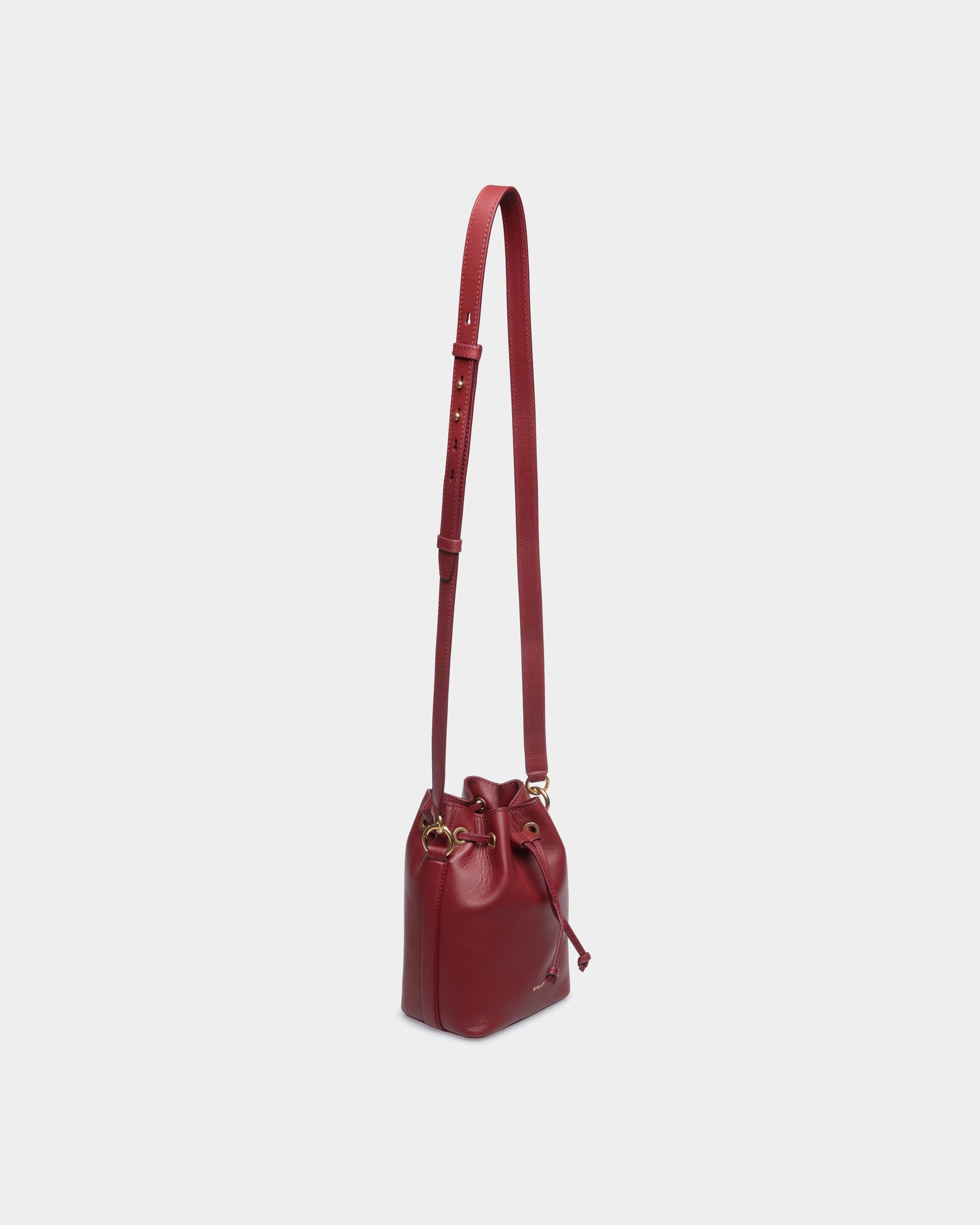 Code Bucket In Red Bovine - Femme - Bally - 05